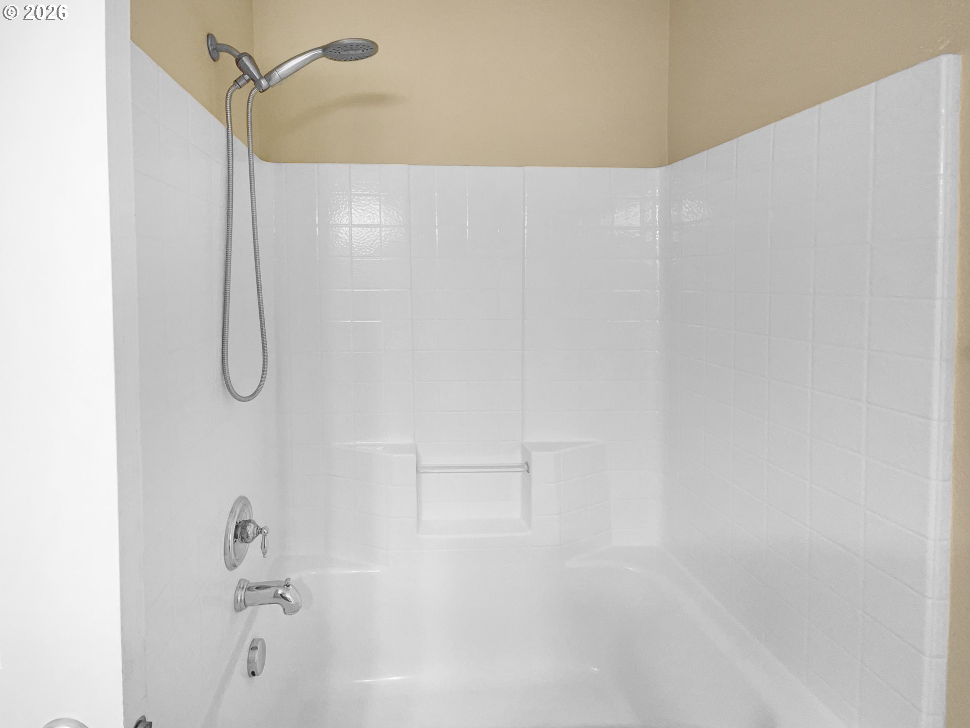 Photo #11: 432377355 Listing: Photo #11