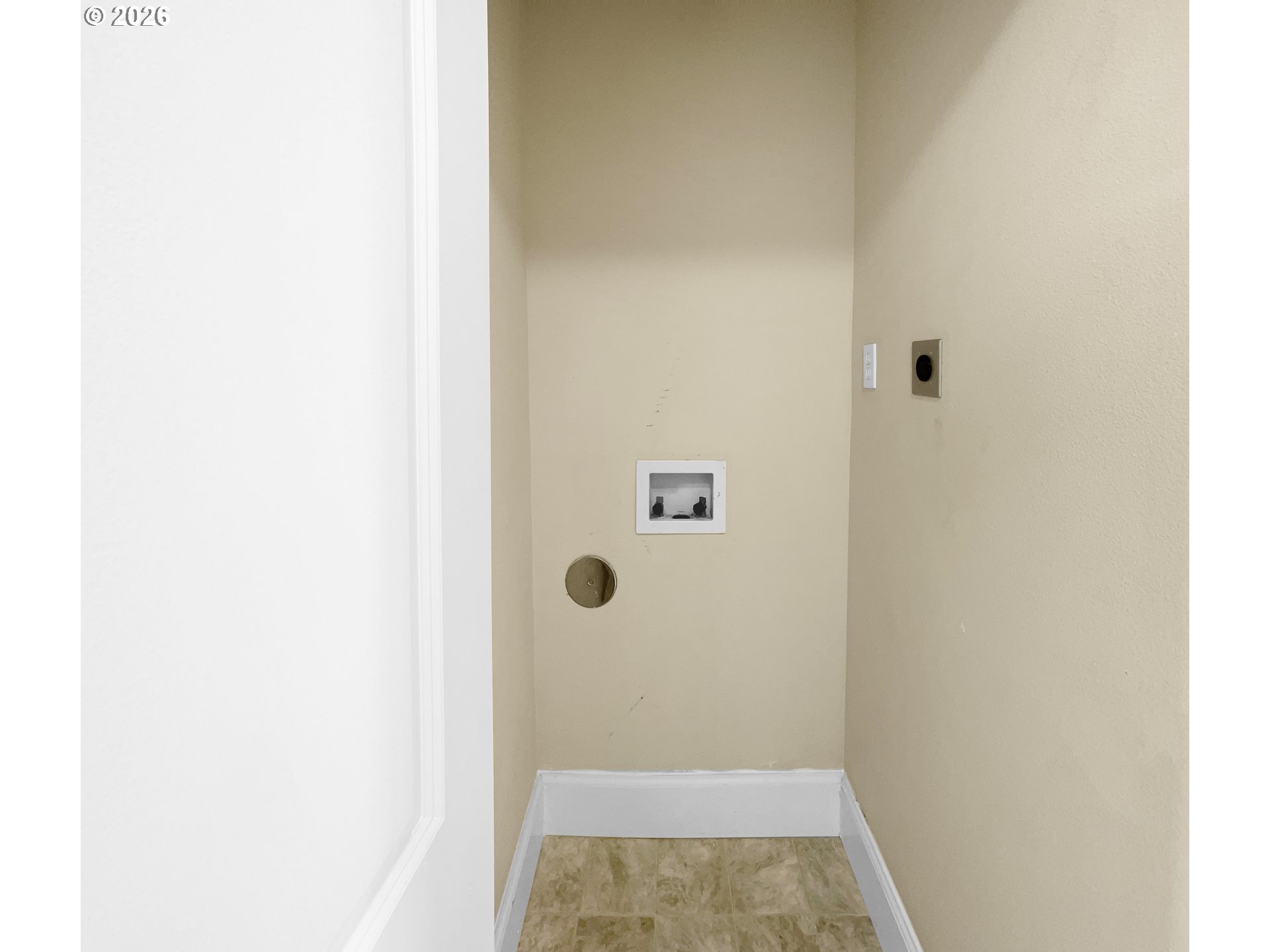 Photo #12: 432377355 Listing: Photo #12