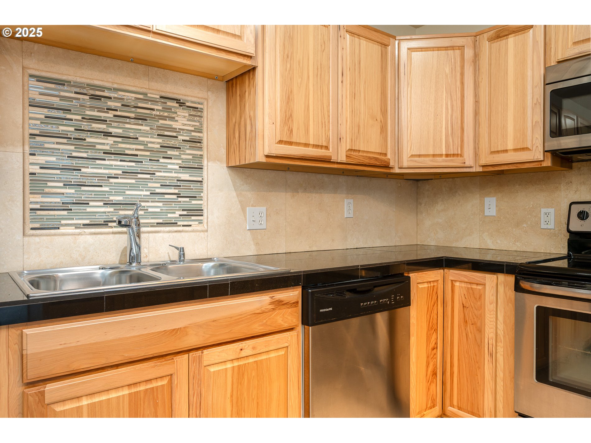 Photo #16: 432452905 Listing: Photo #16