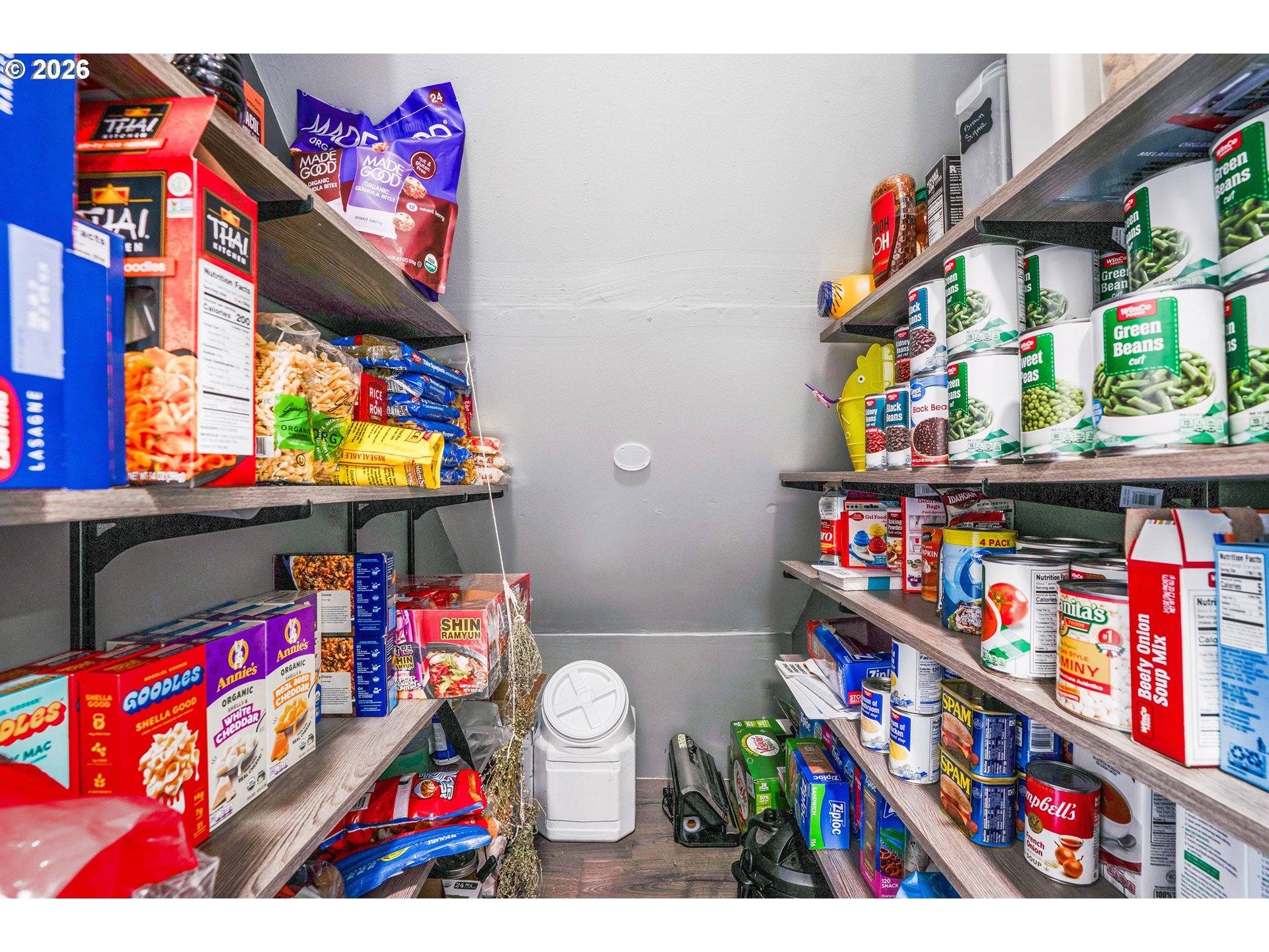 796 S R ST, Cottage Grove, OR, 97424