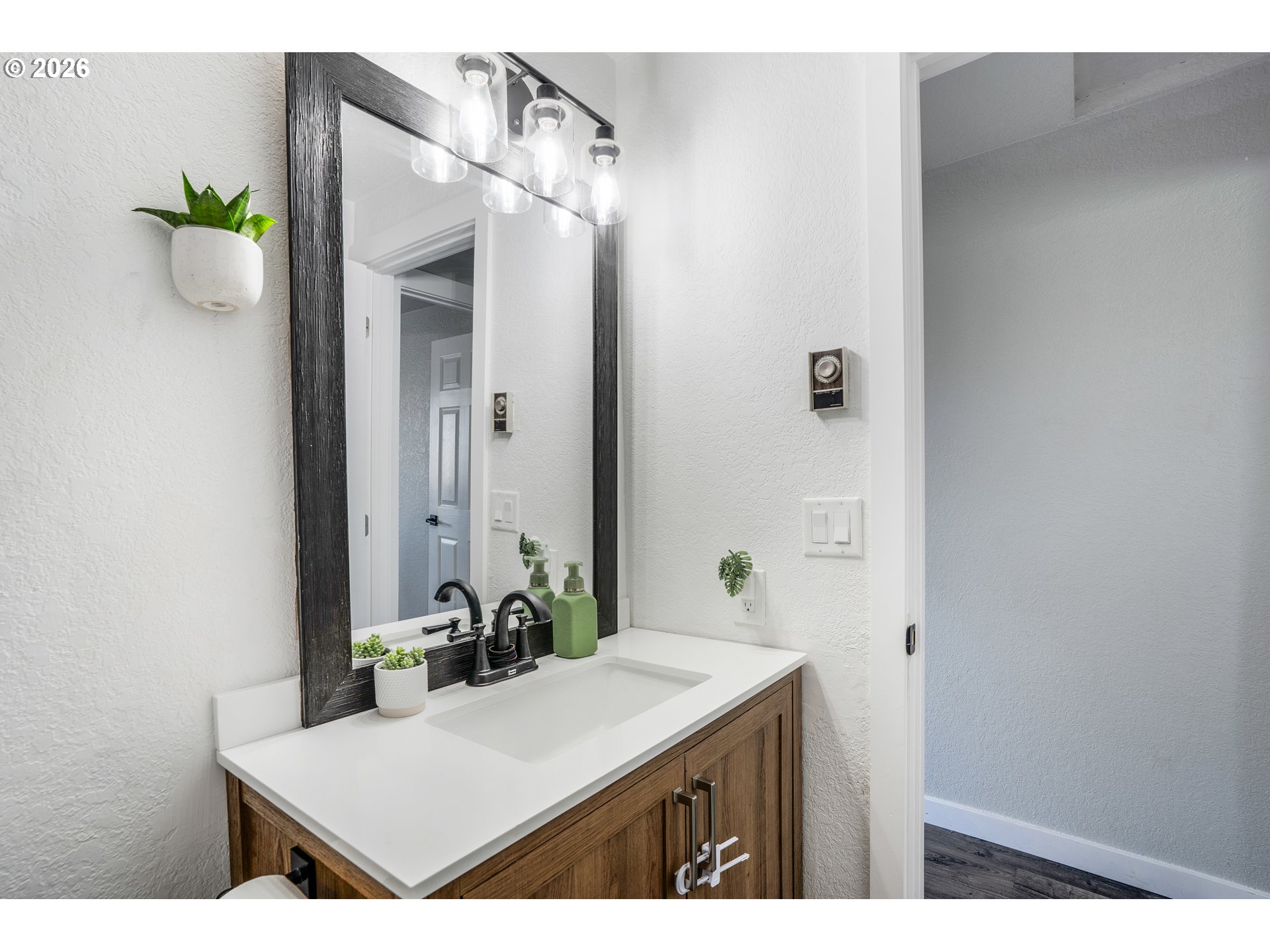 796 S R ST, Cottage Grove, OR, 97424