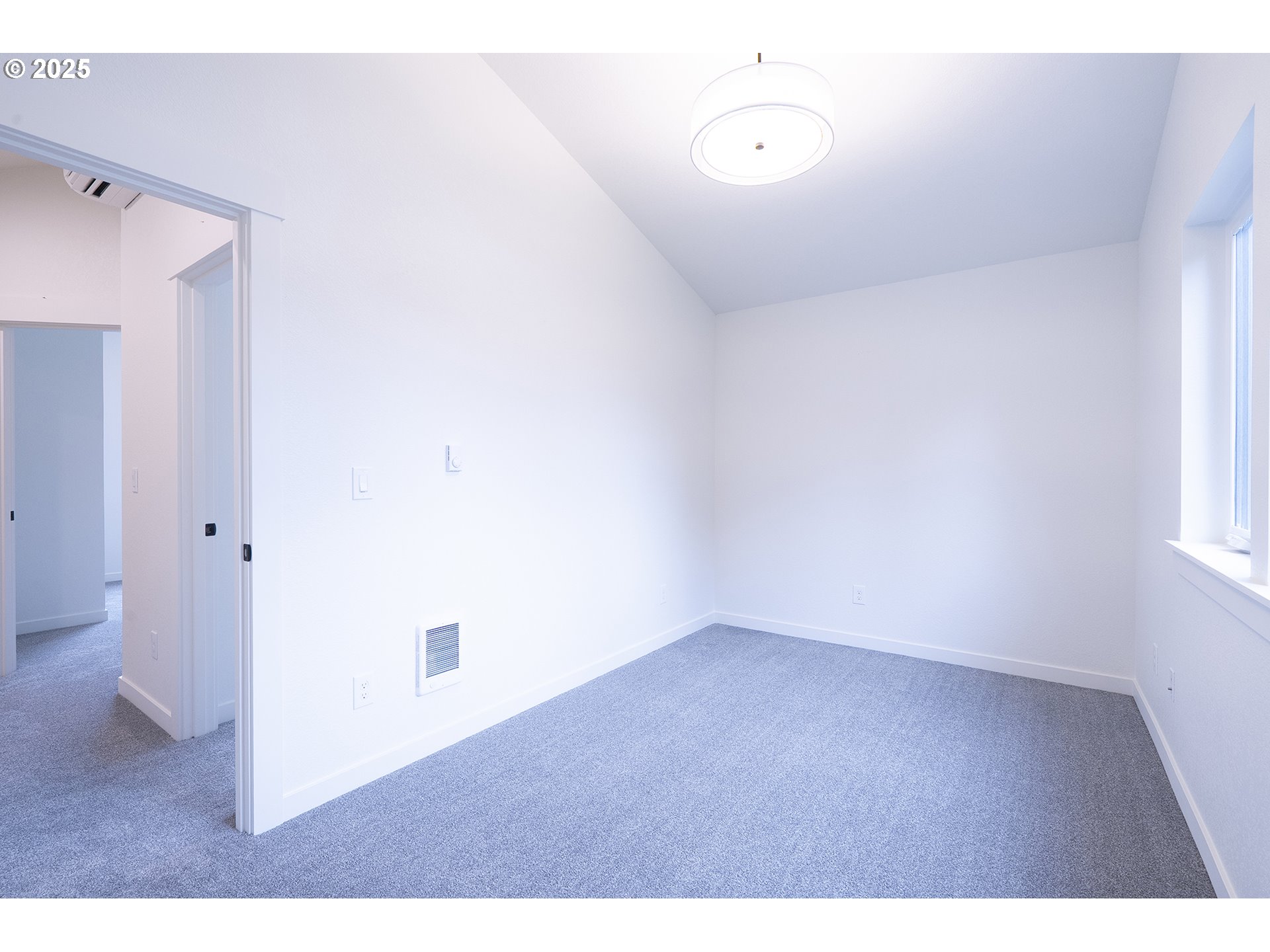 Photo #27: 432959319 Listing: Photo #27