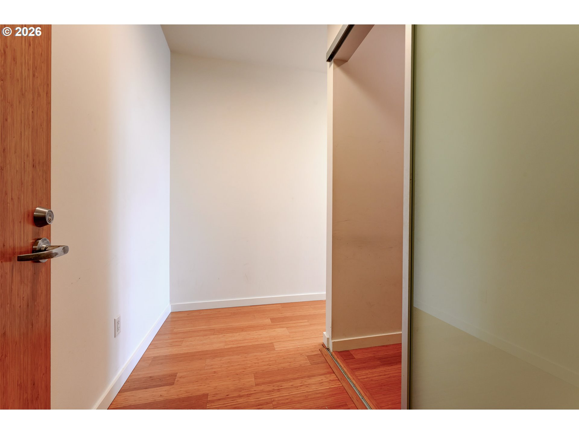 Photo #7: 433354695 Listing: Photo #7