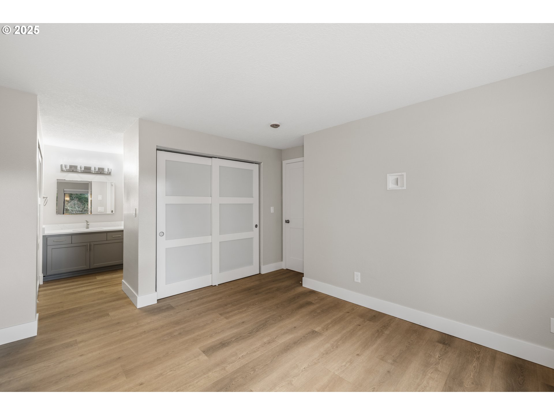 Photo #33: 434093532 Listing: Photo #33