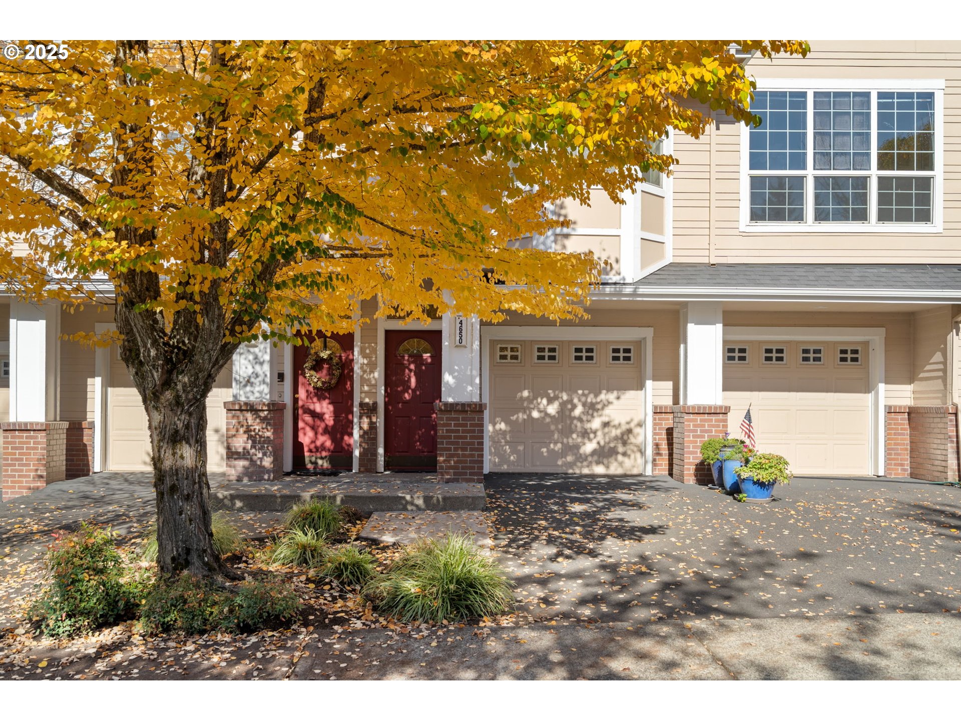Photo #2: 435083811 Listing: Photo #2