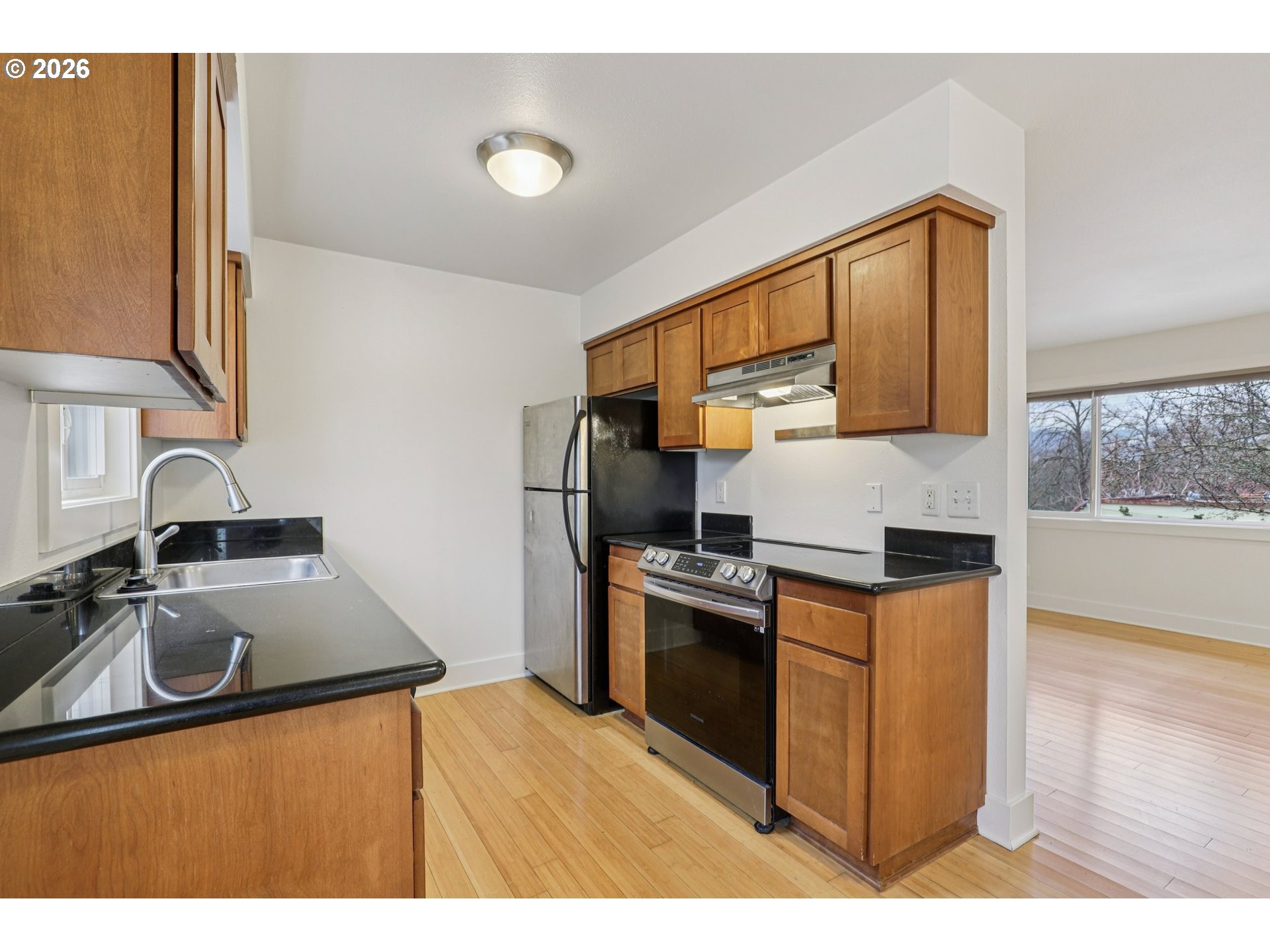 Photo #20: 435163978 Listing: Photo #20