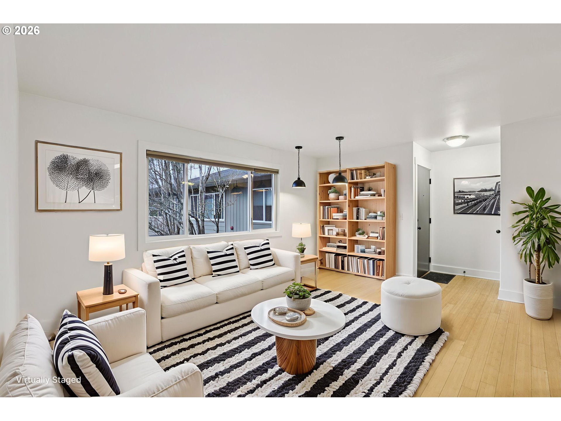 Photo #9: 435163978 Listing: Photo #9