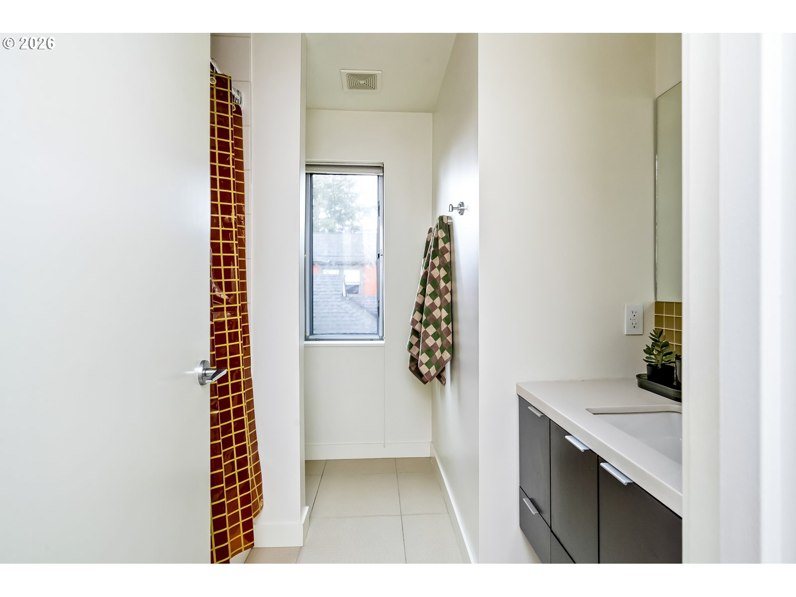 Photo #26: 435221157 Listing: Photo #26