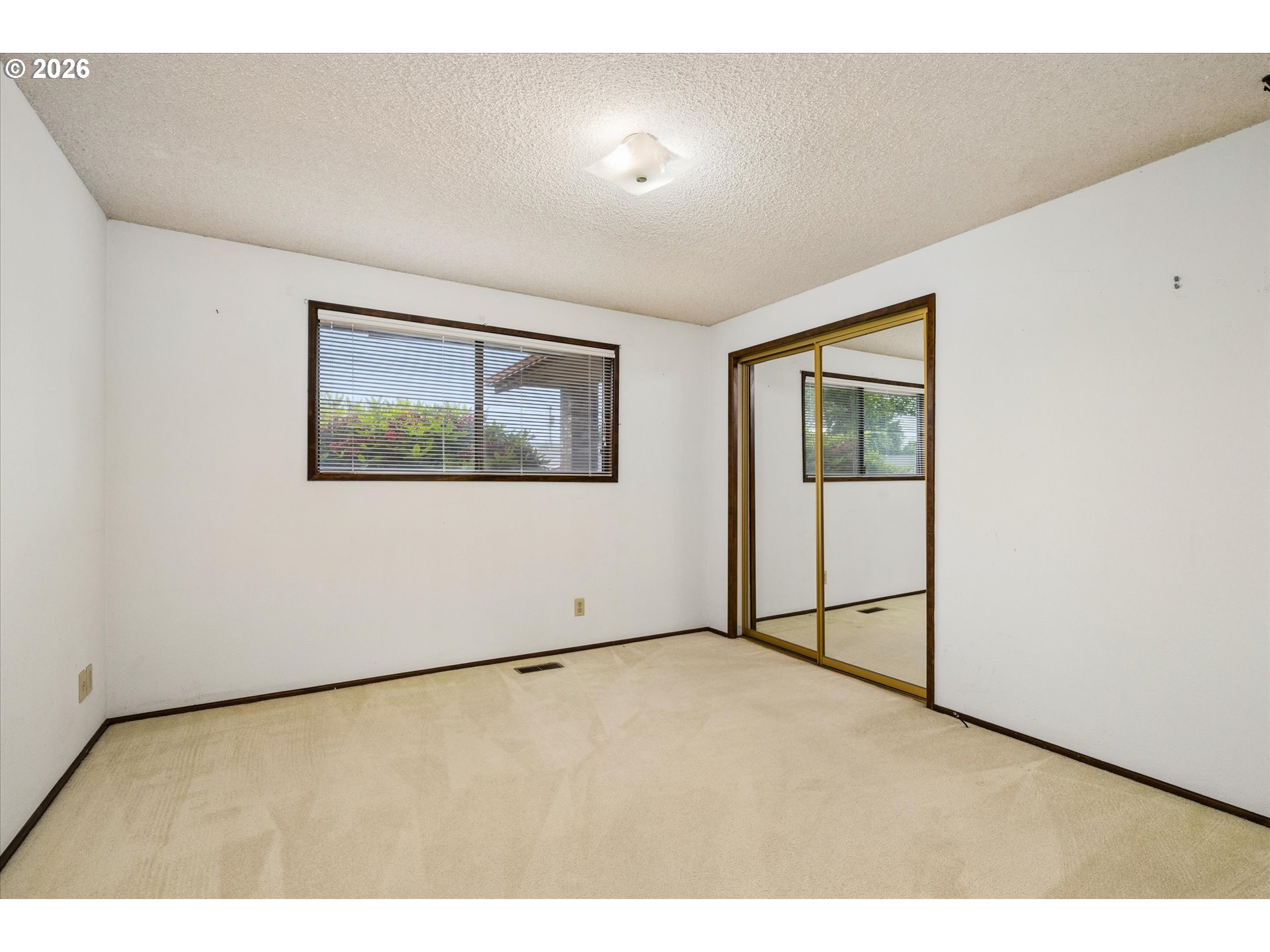 Property photo 27 of 40