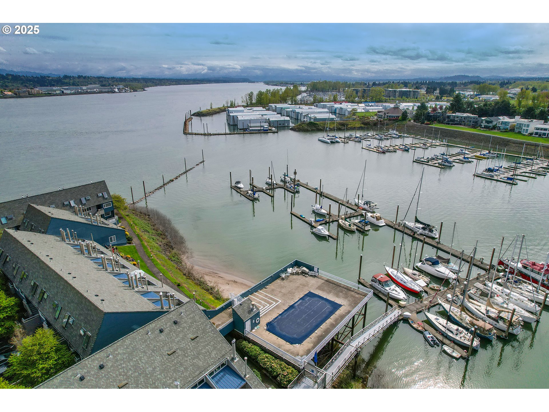 Photo #3: 435340265 Listing 