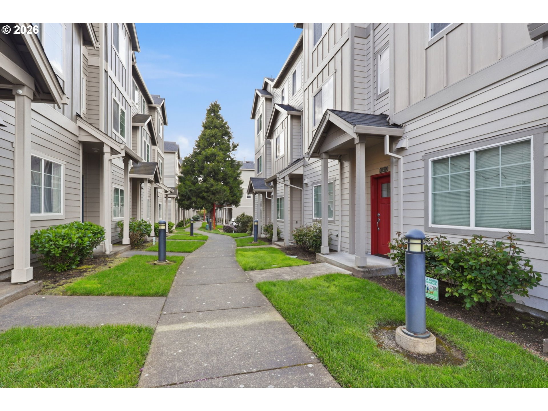 10308 SW HOLLYRIDGE LN, Beaverton, OR, 97005