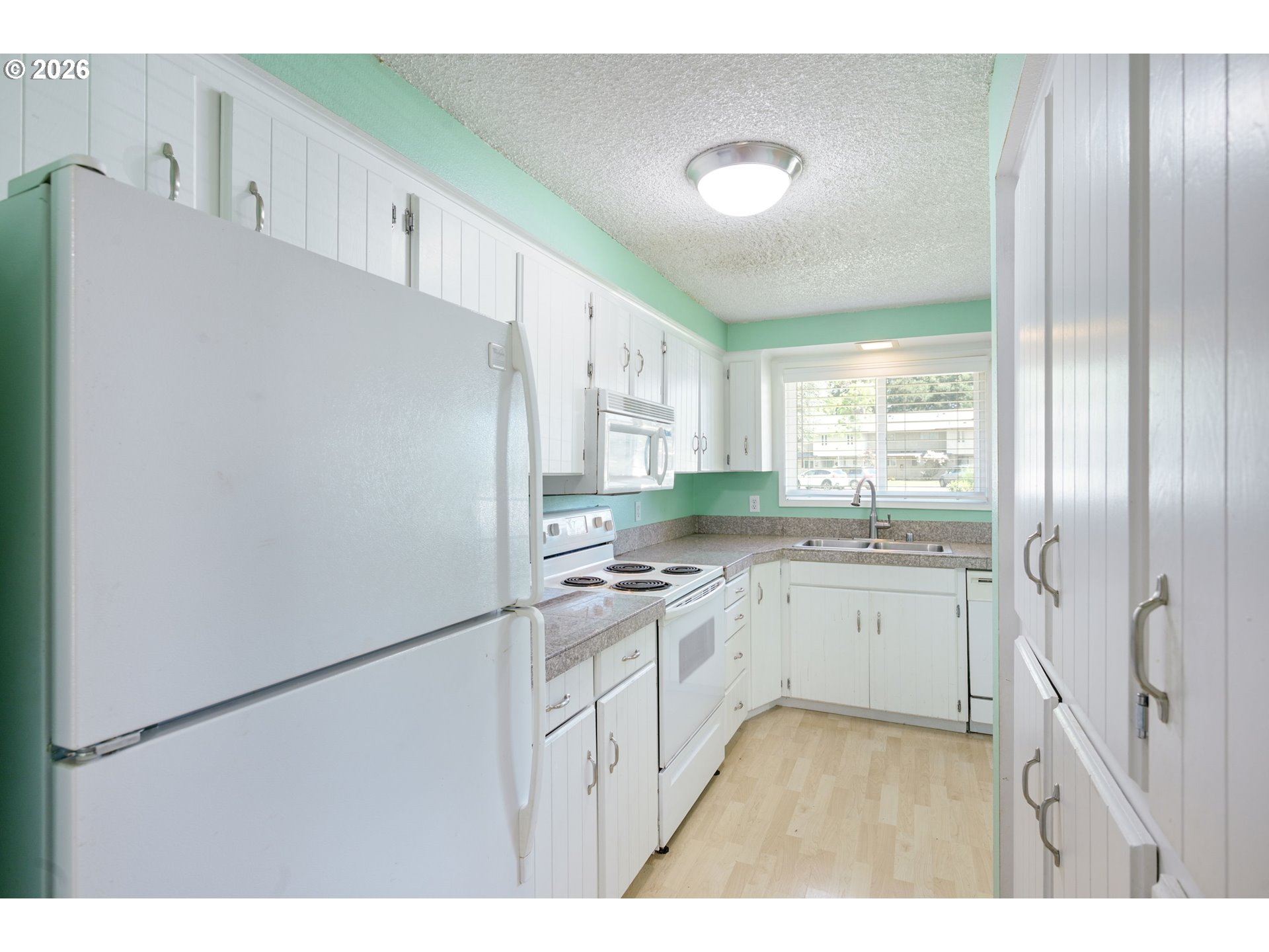 Photo #5: 436509351 Listing: Photo #5