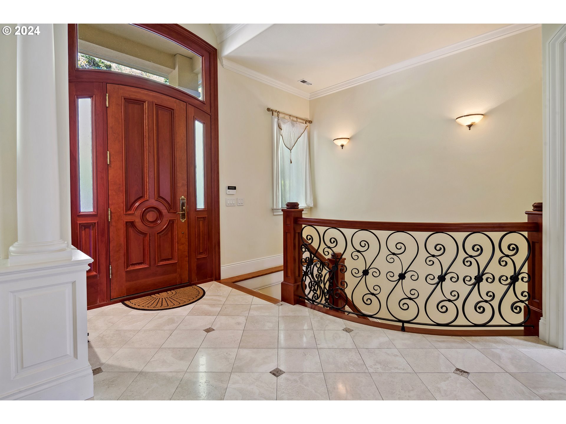 2240 SUMMIT CT, Lake Oswego, OR, 97034