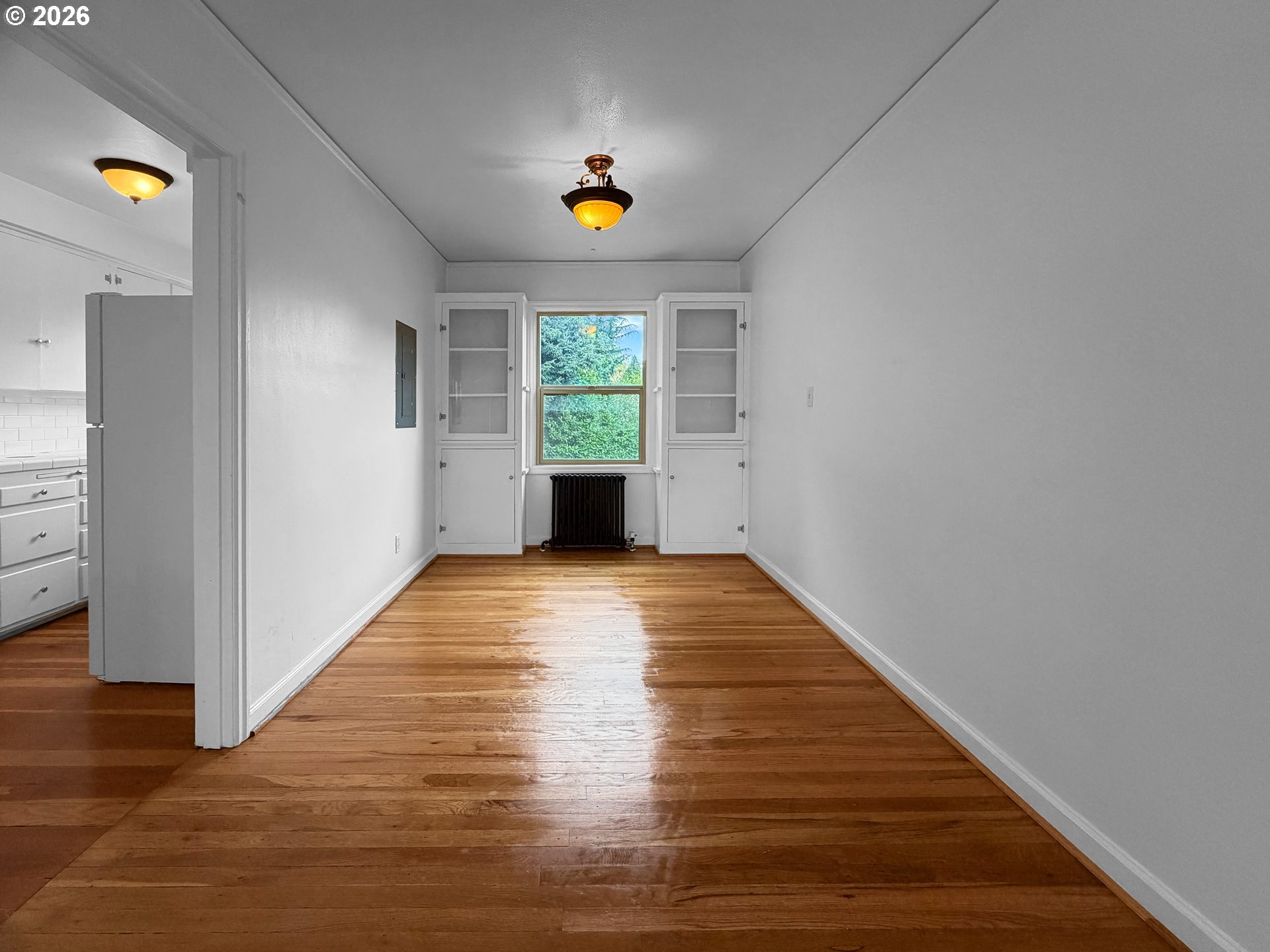 Photo #8: 437067741 Listing: Photo #8