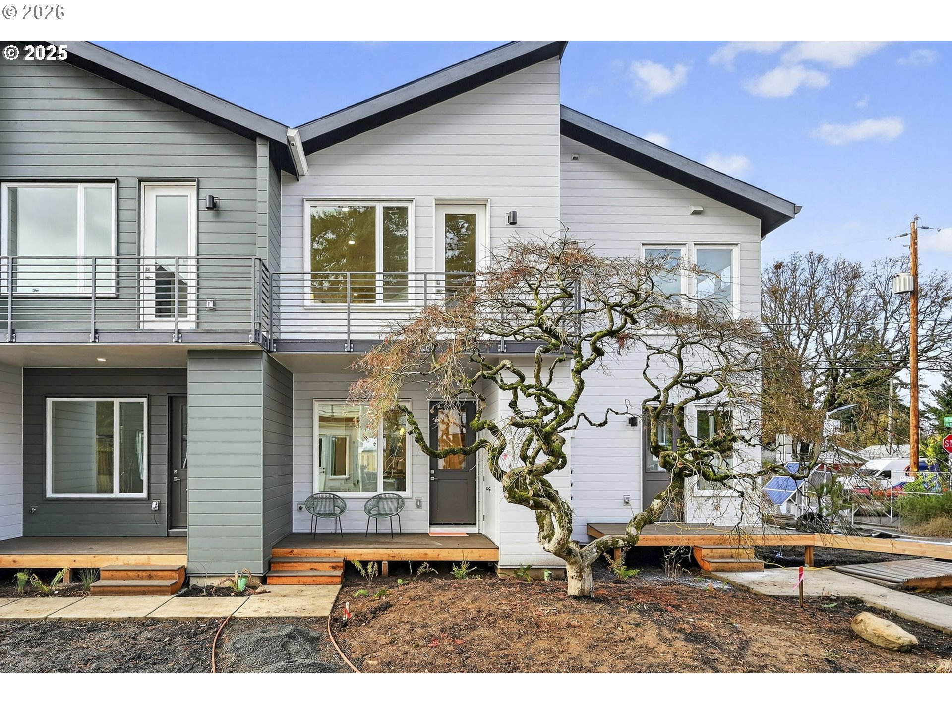 Photo #1: 437264154 Listing: Photo #1