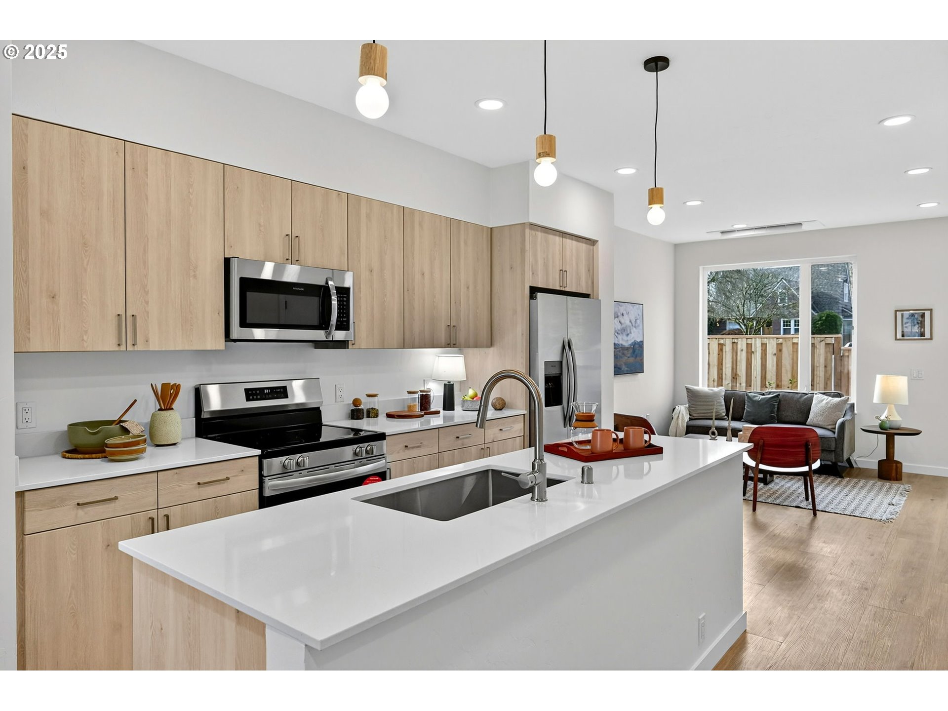 Photo #11: 437264154 Listing: Photo #11