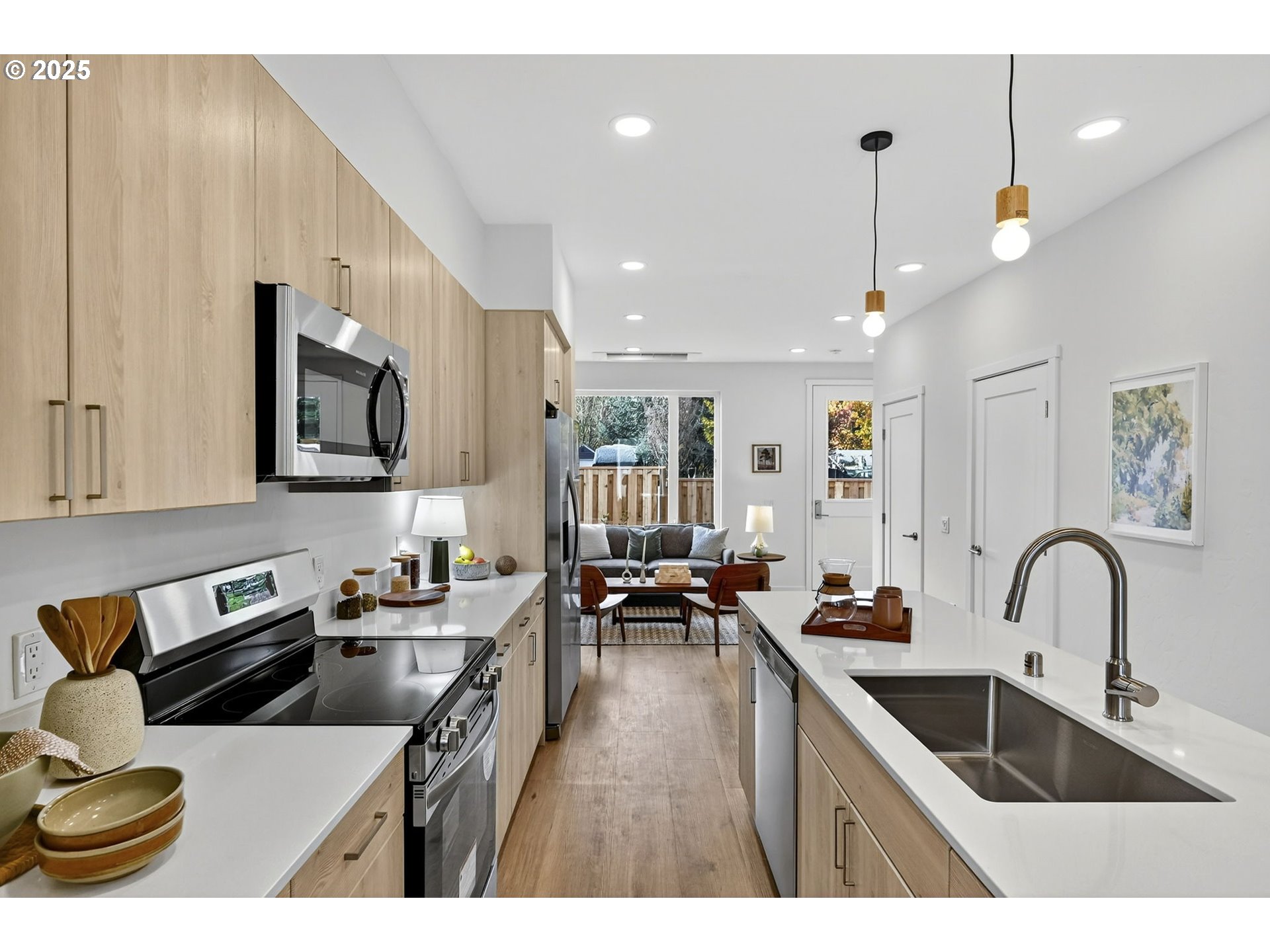 Photo #14: 437264154 Listing: Photo #14