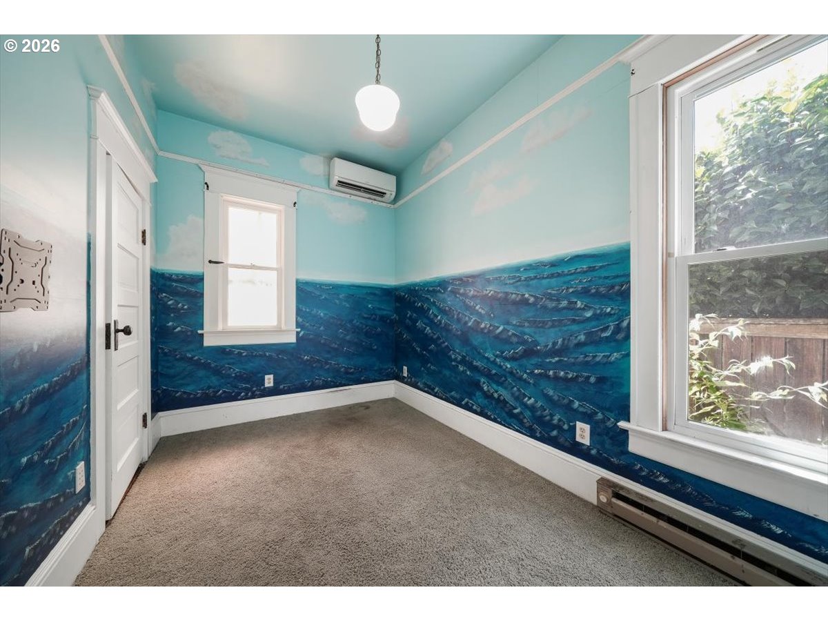 Property photo 15 of 35