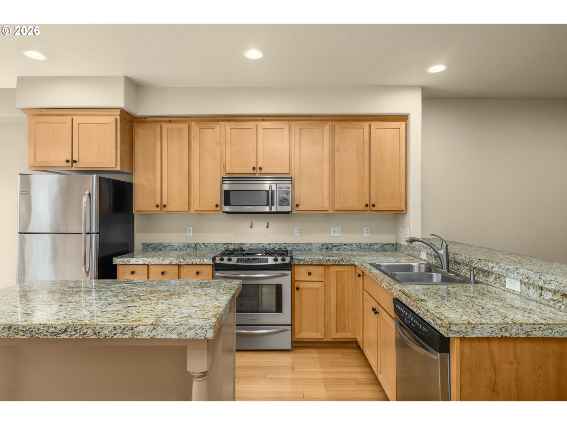 Photo #9: 438112442 Listing: Photo #9