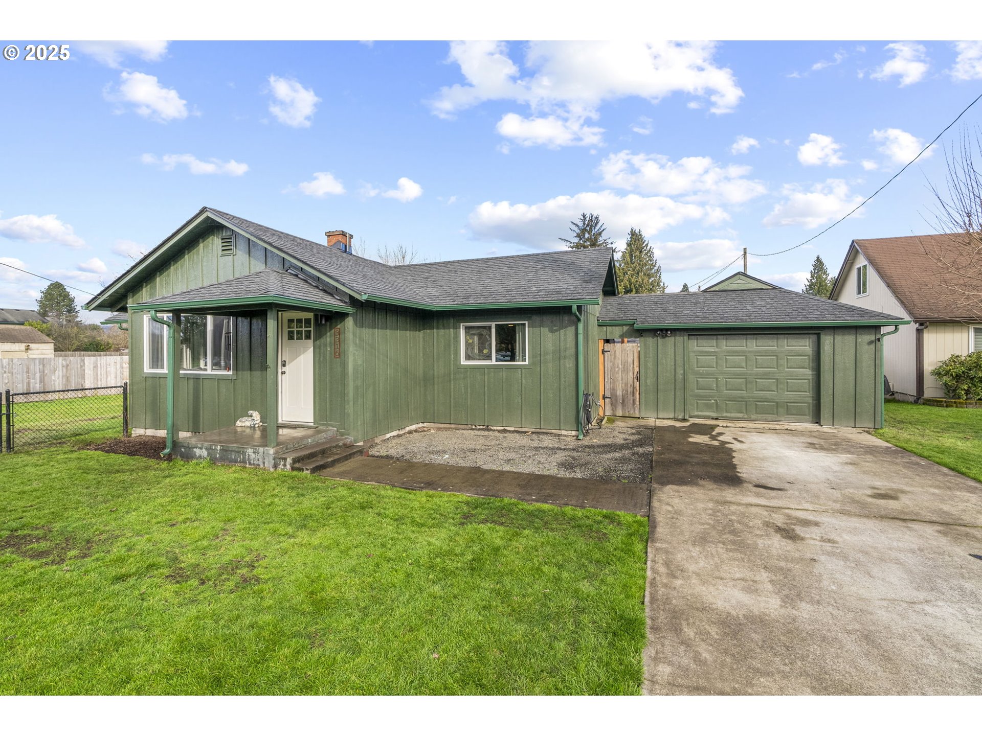 Photo of 3316 OLIVE WAY Longview WA 98632