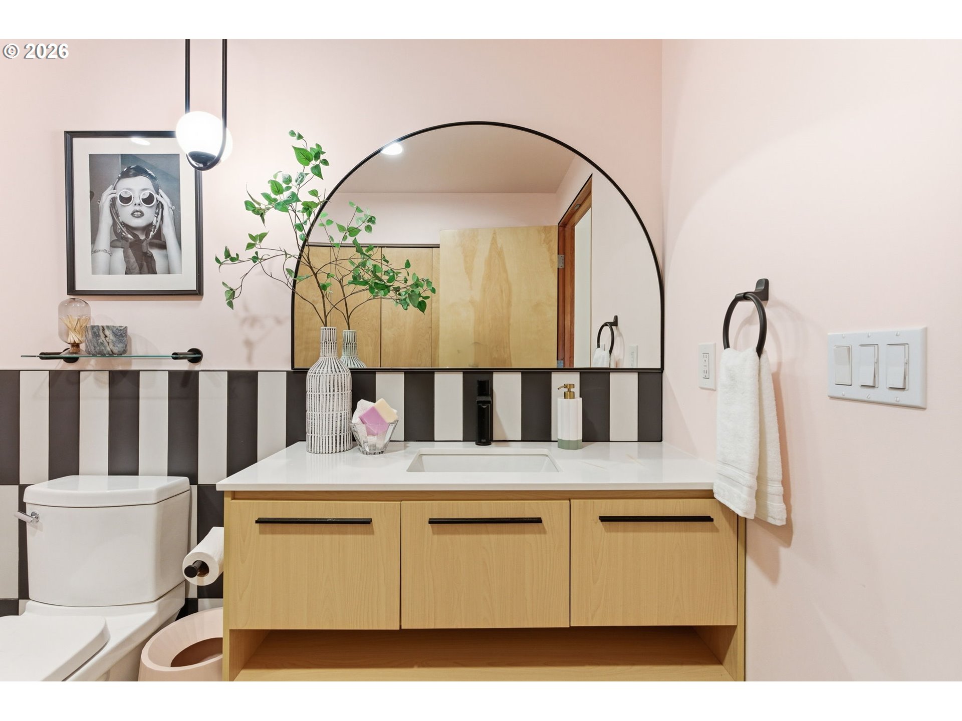 Photo #19: 439447683 Listing: Photo #19