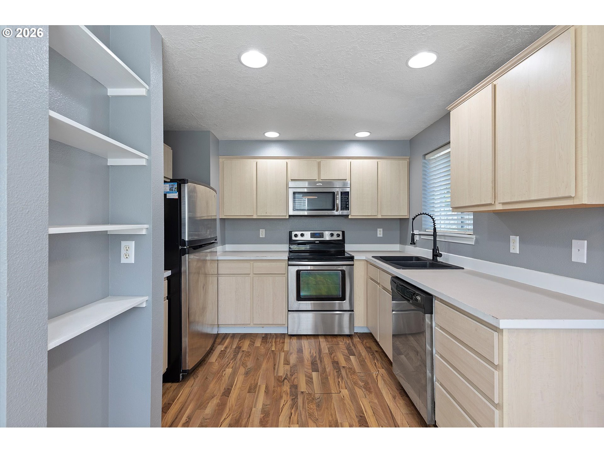 Photo #6: 440510730 Listing: Photo #6