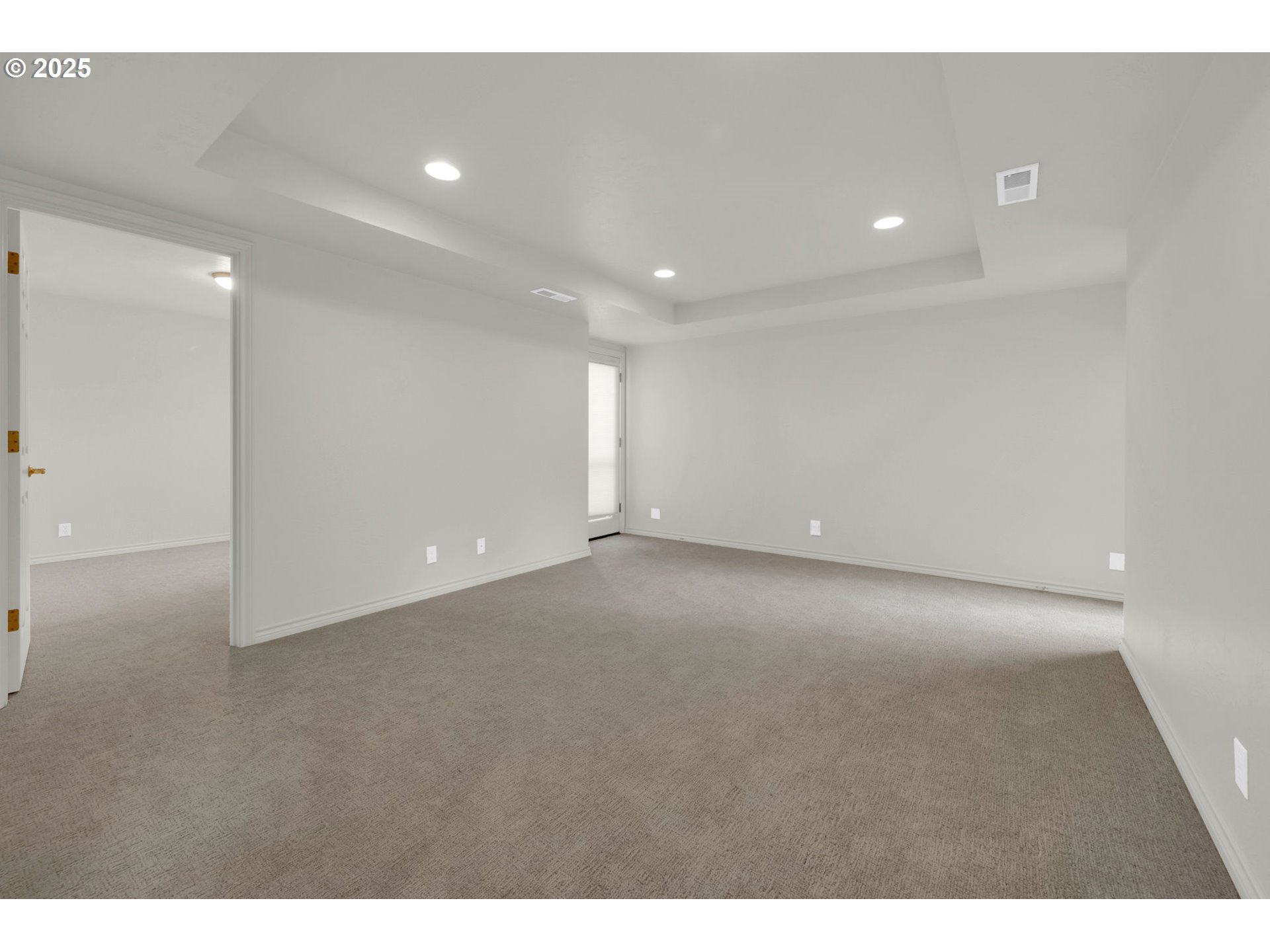 410 SPYGLASS DR, Eugene, OR, 97401