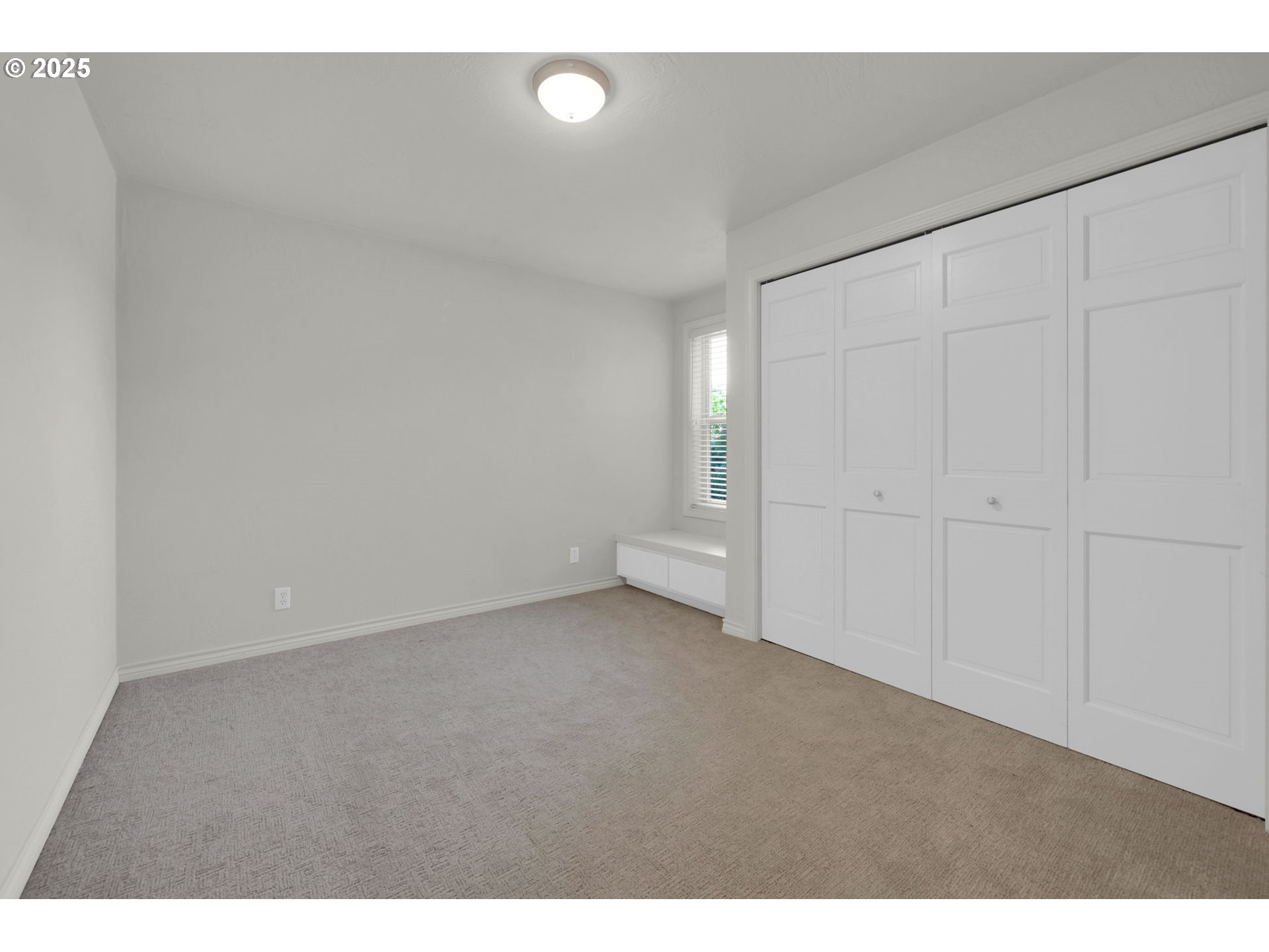 410 SPYGLASS DR, Eugene, OR, 97401