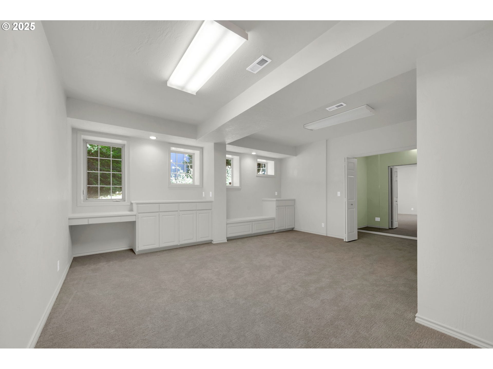 410 SPYGLASS DR, Eugene, OR, 97401