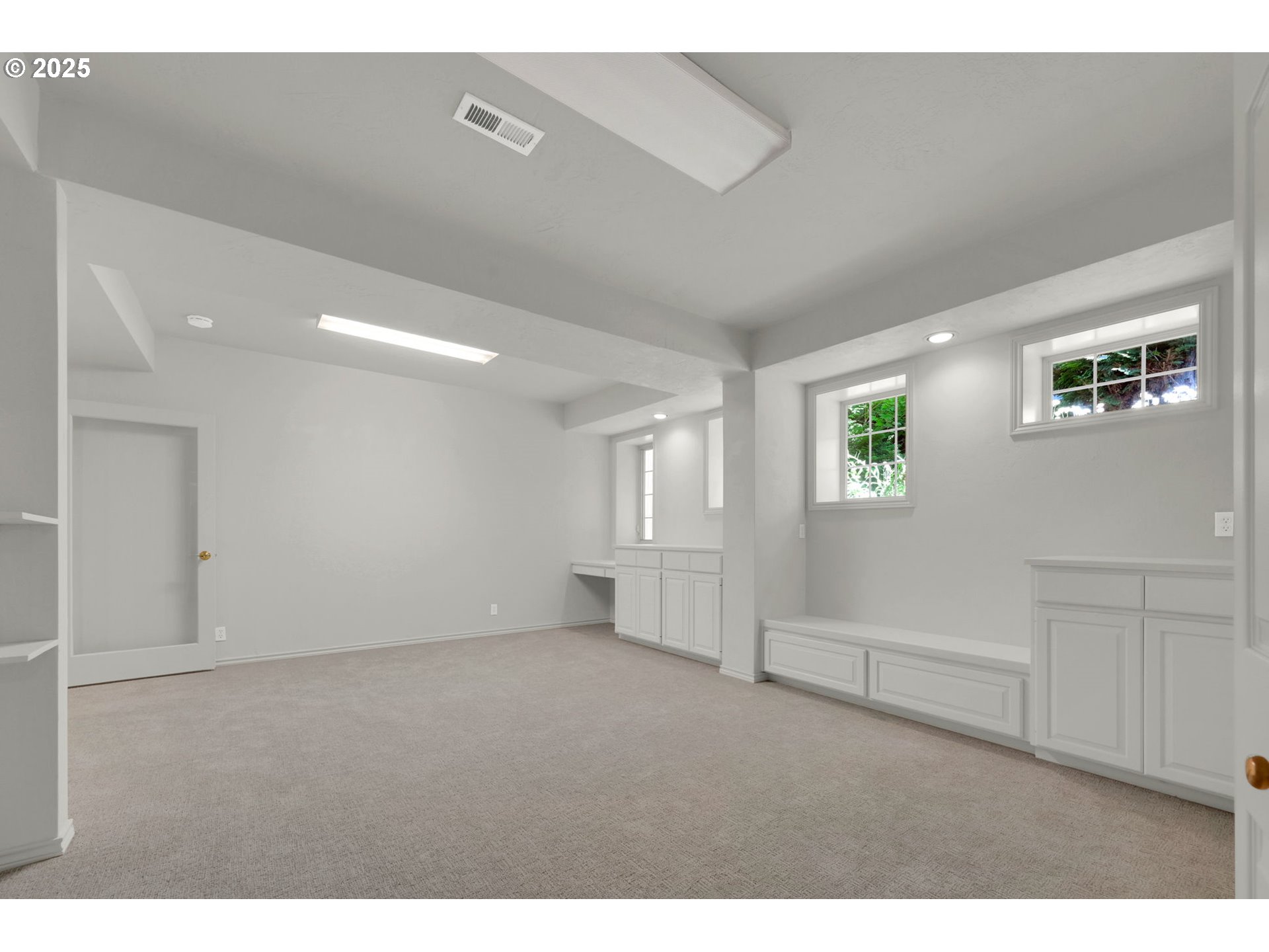 410 SPYGLASS DR, Eugene, OR, 97401