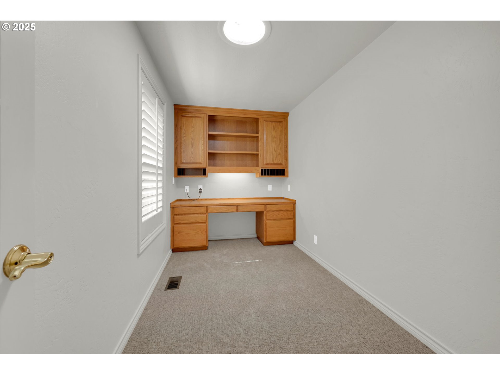 410 SPYGLASS DR, Eugene, OR, 97401