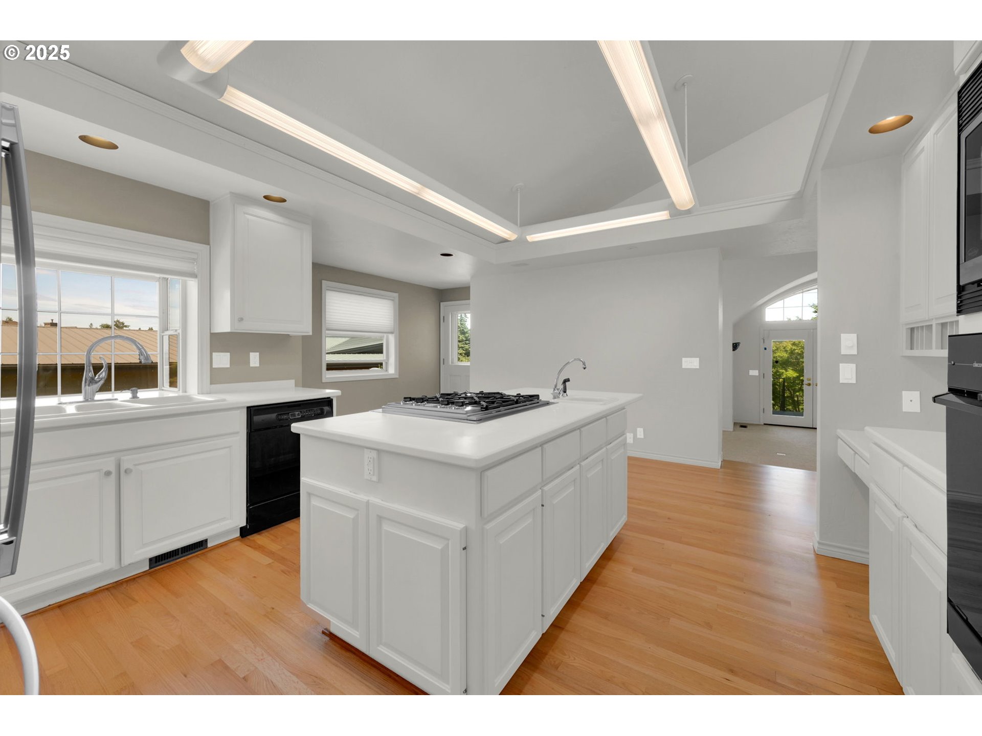 410 SPYGLASS DR, Eugene, OR, 97401