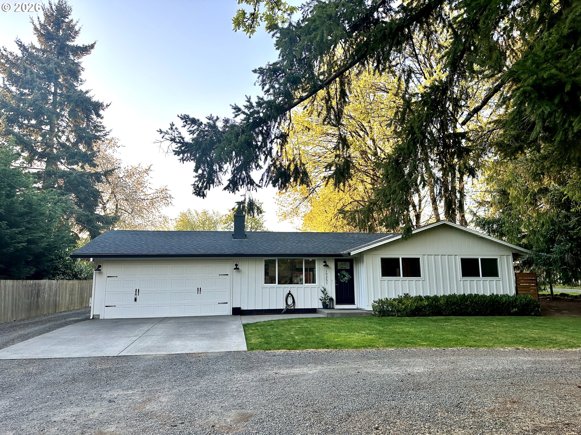 19251 CENTRAL POINT RD, Oregon City, OR, 97045