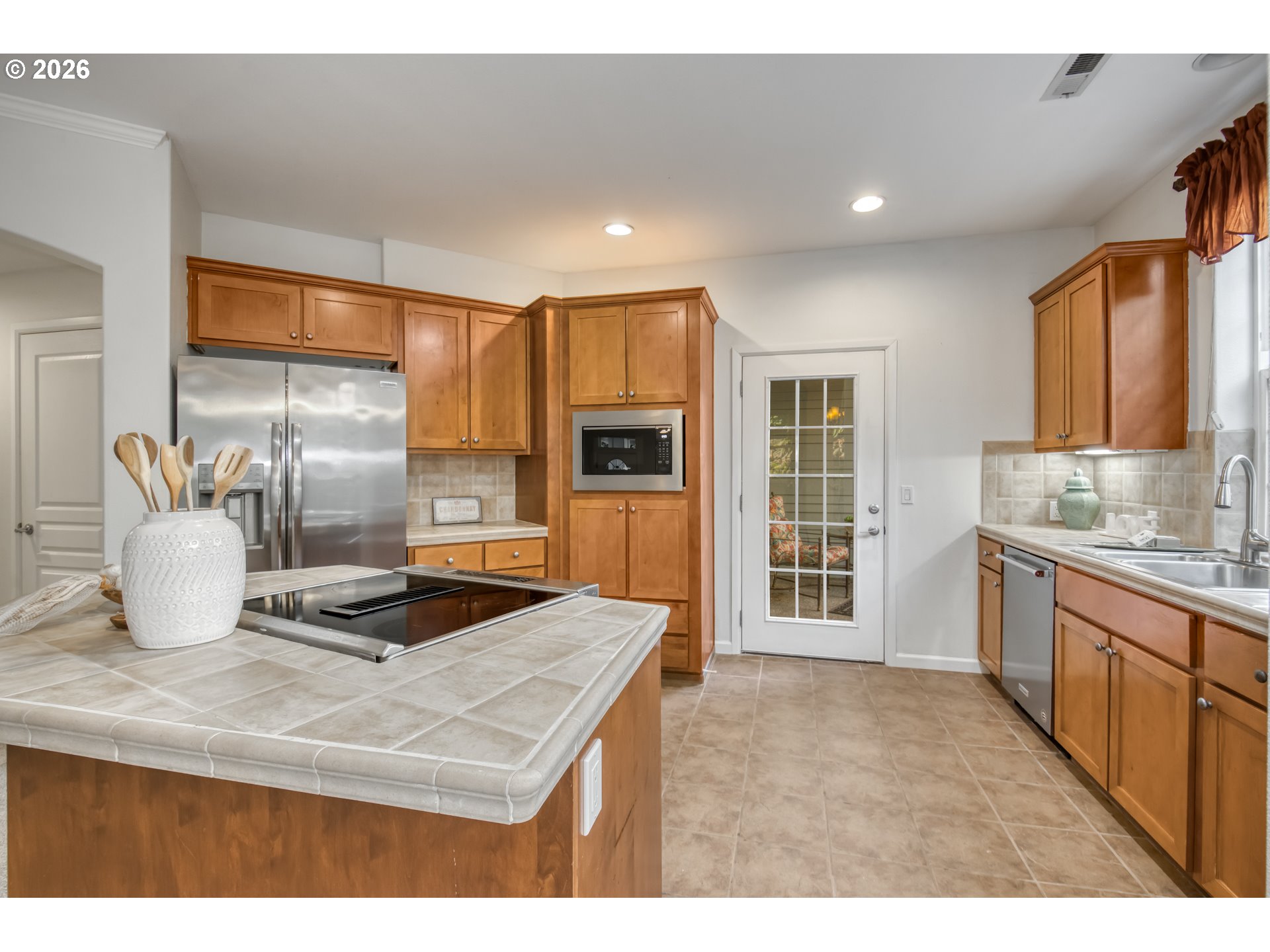 Photo #5: 441607029 Listing: Photo #5