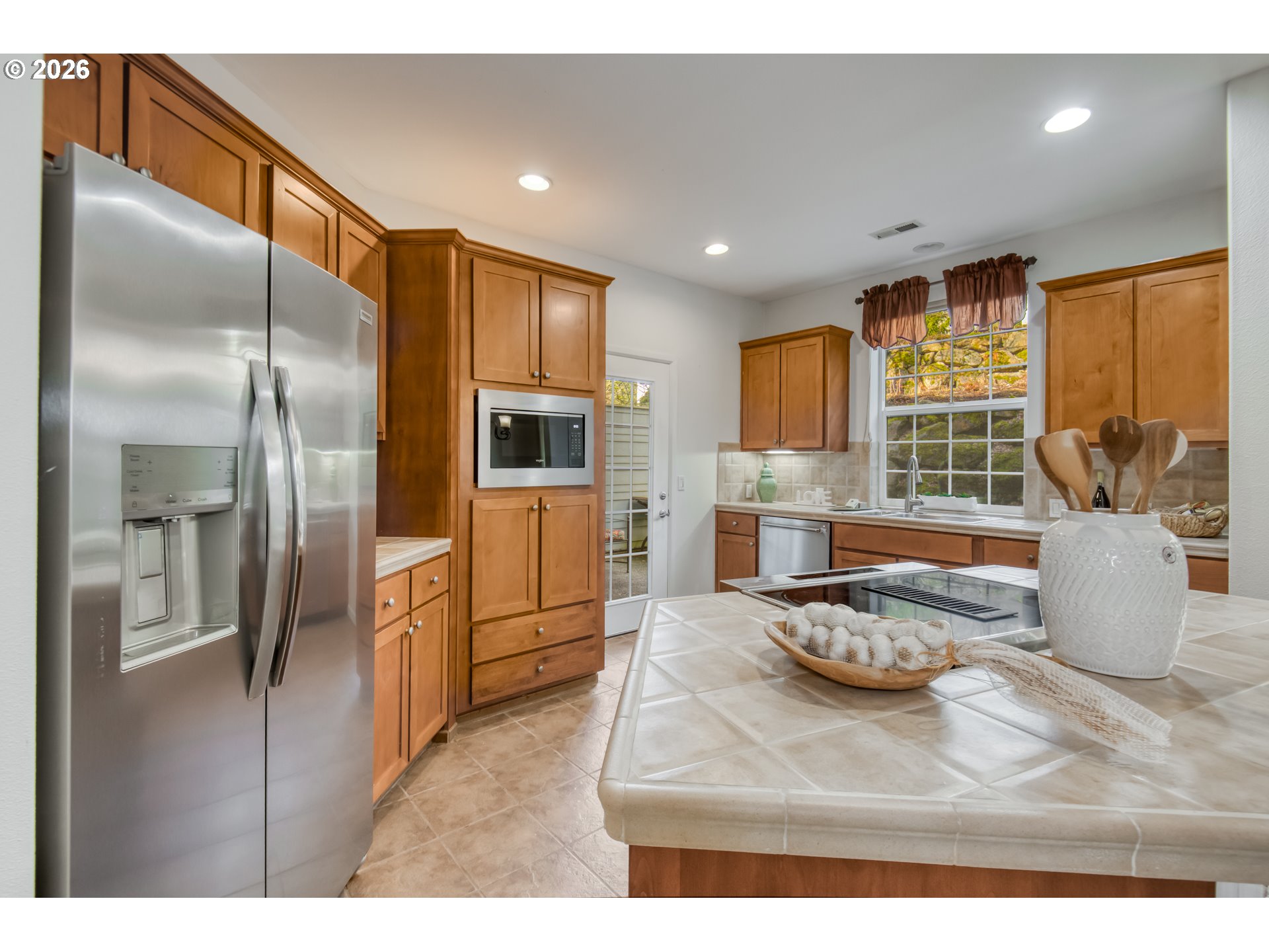 Photo #4: 441607029 Listing: Photo #4