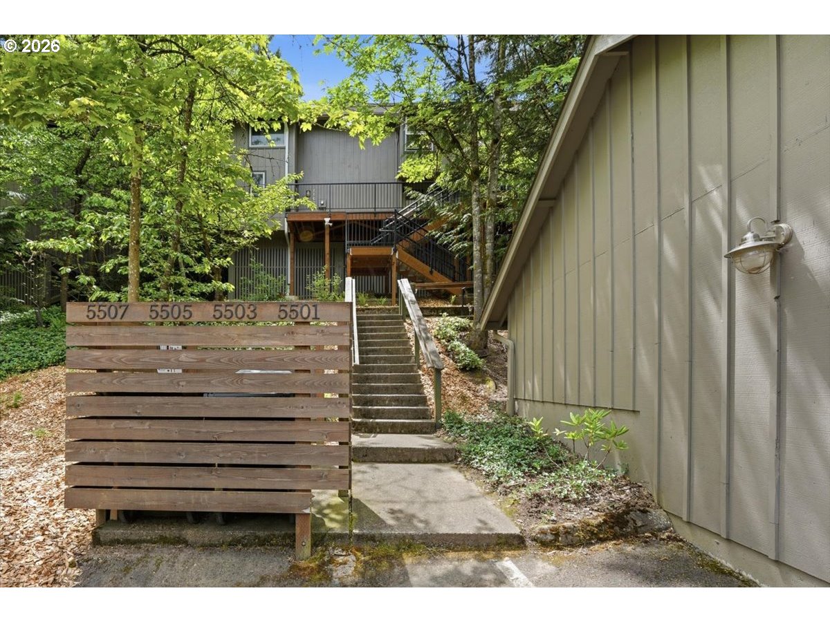 Photo #26: 442006490 Listing: Photo #26
