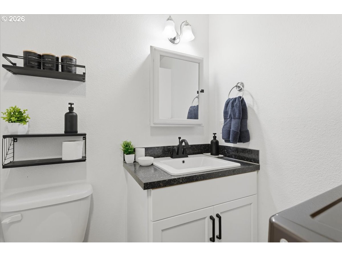 Photo #5: 442006490 Listing: Photo #5