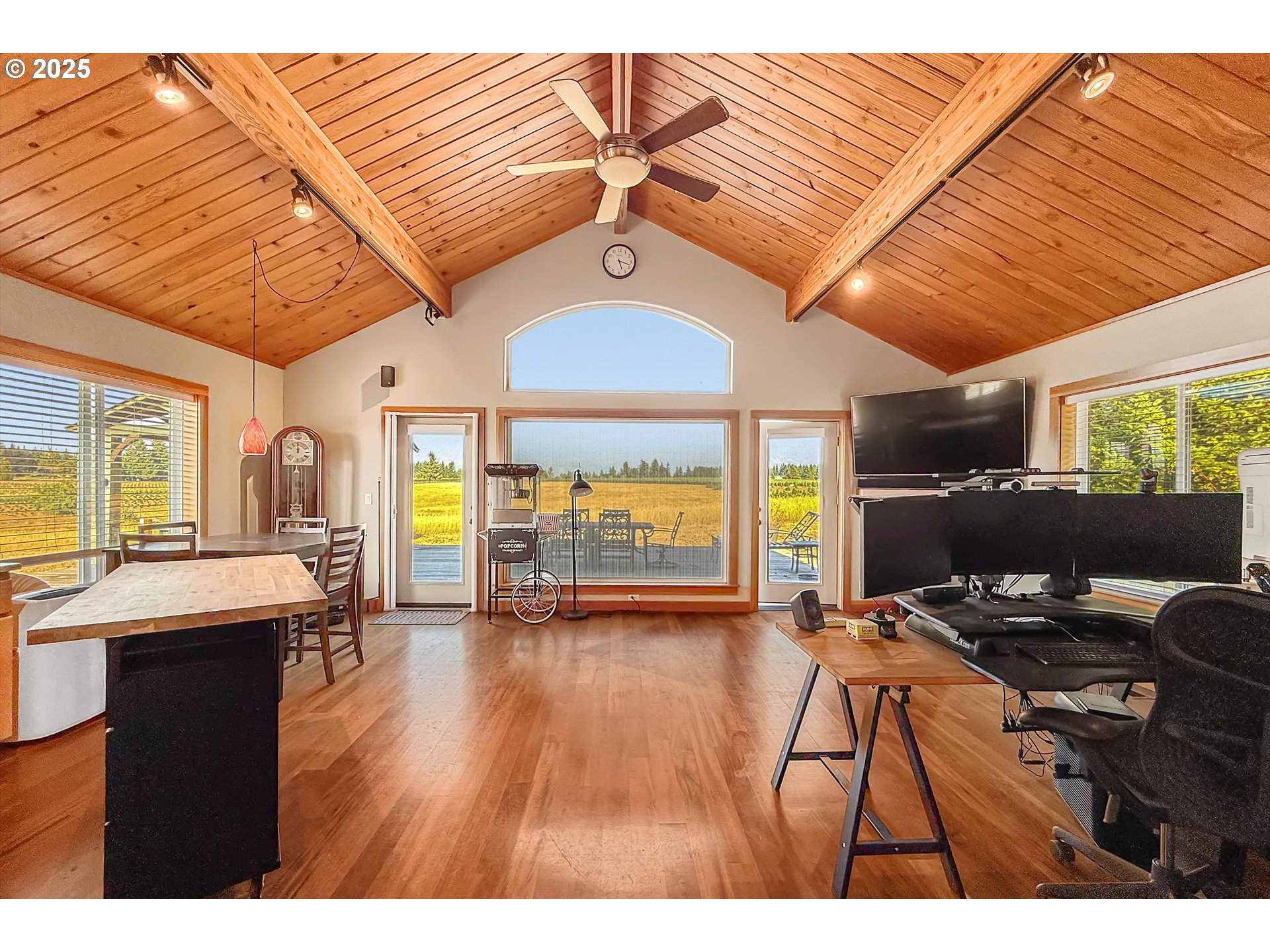16710 S GERBER RD, Oregon City, OR, 97045