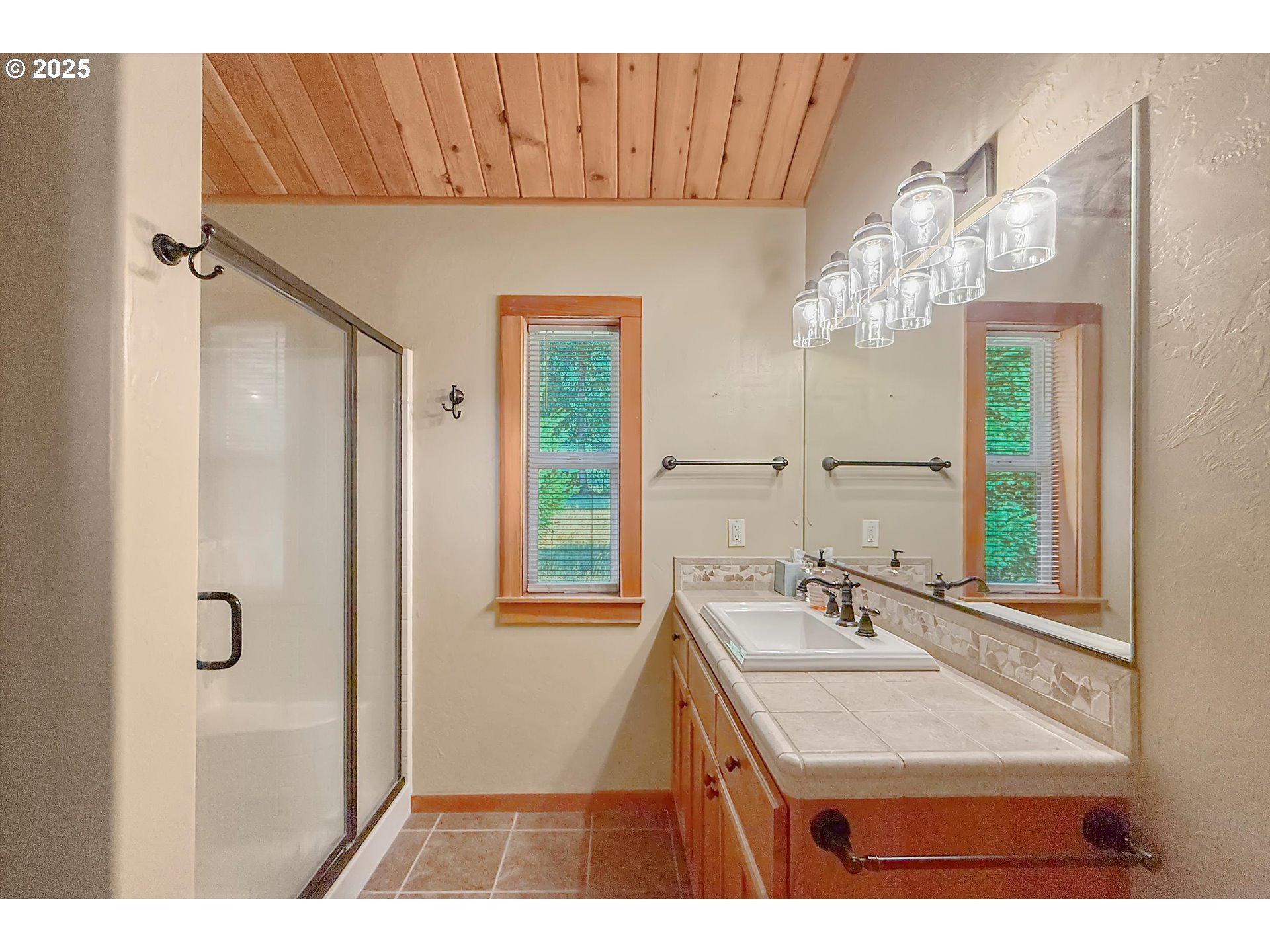 16710 S GERBER RD, Oregon City, OR, 97045