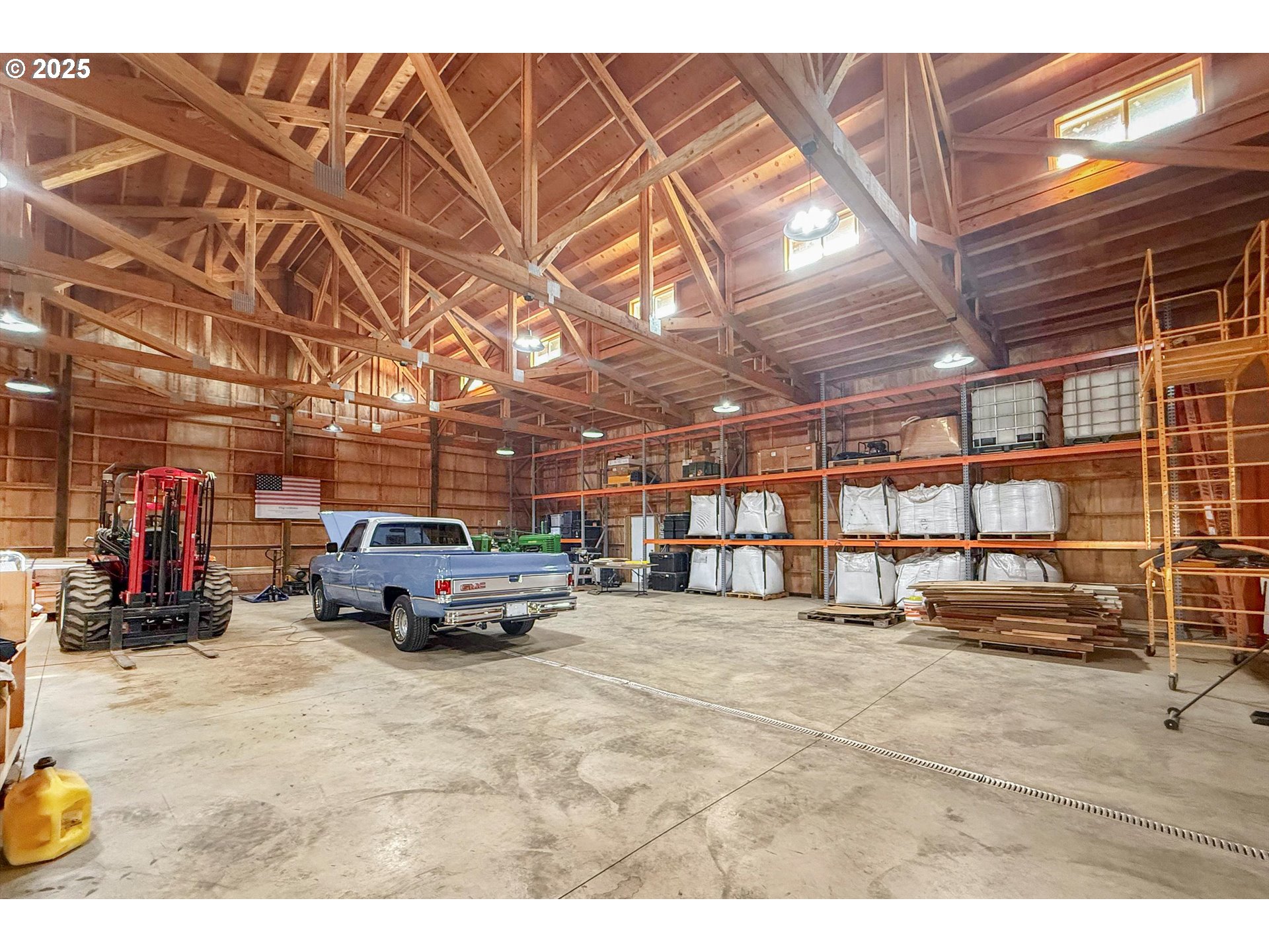 16710 S GERBER RD, Oregon City, OR, 97045