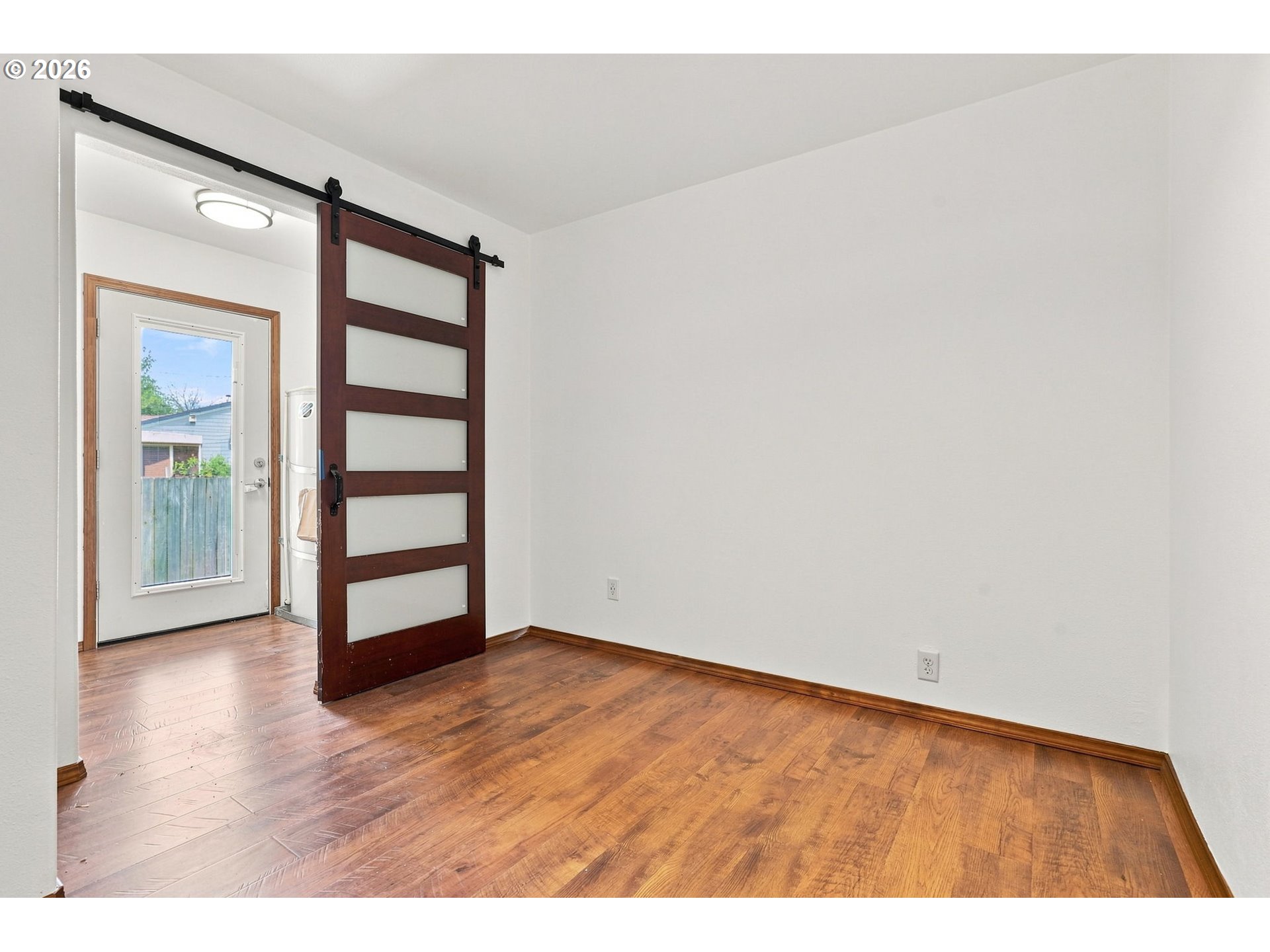 Property photo 18 of 31