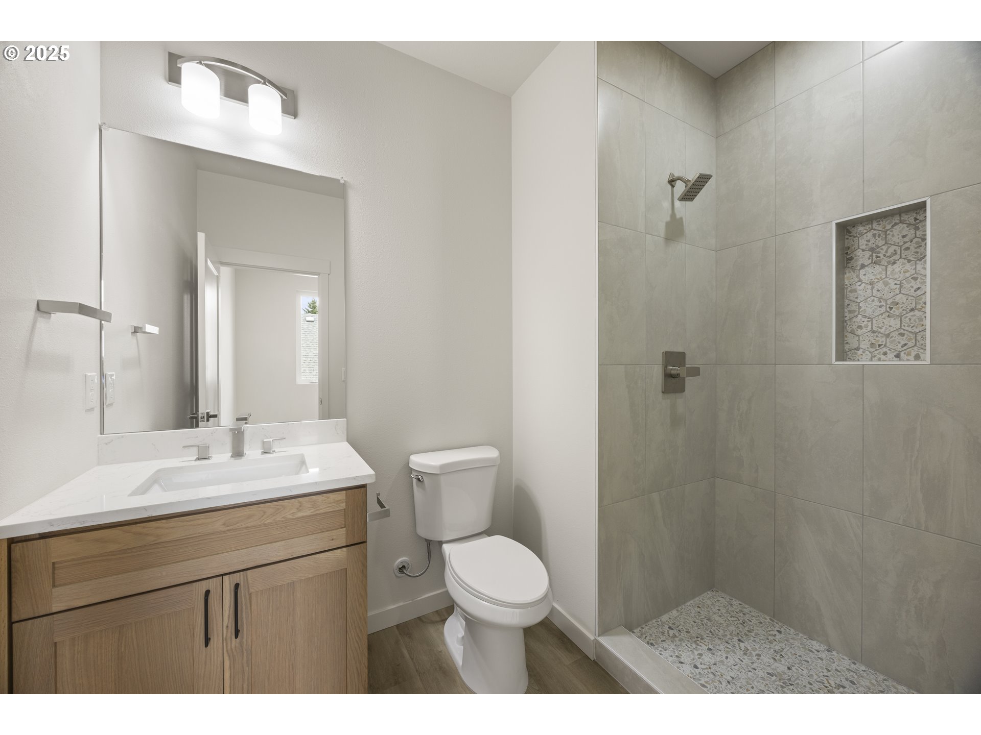 5864 N MISSOURI AVE UNIT 3, Portland, OR, 97217