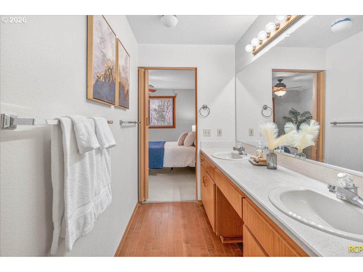 Photo #35: 443602283 Listing: Photo #35