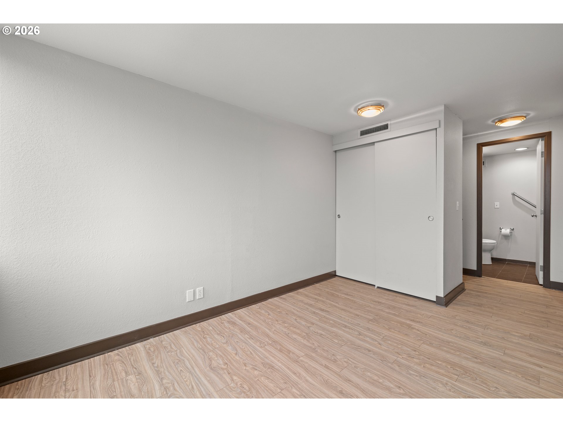 Photo #14: 444615471 Listing: Photo #14