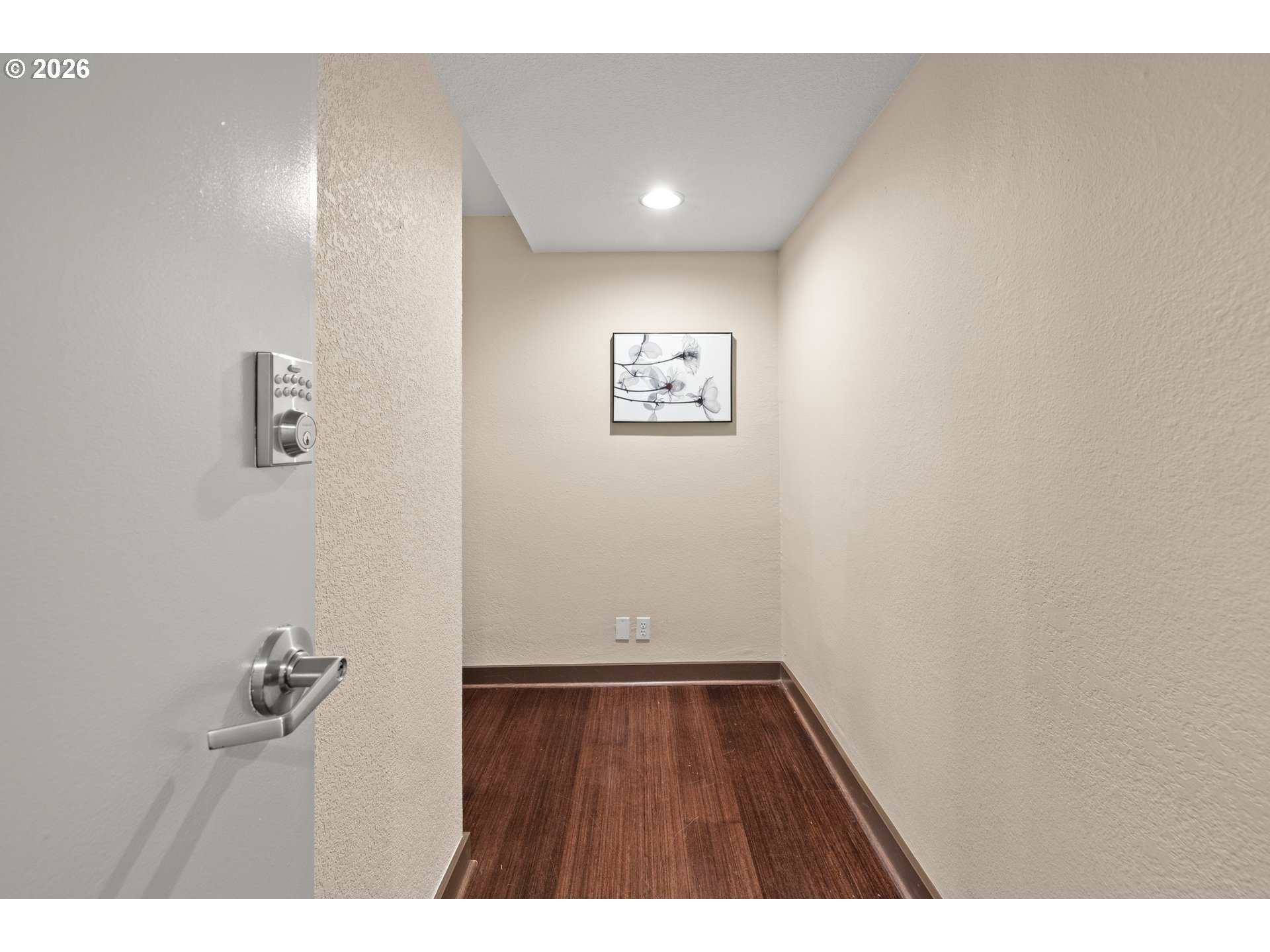 Photo #2: 444615471 Listing: Photo #2