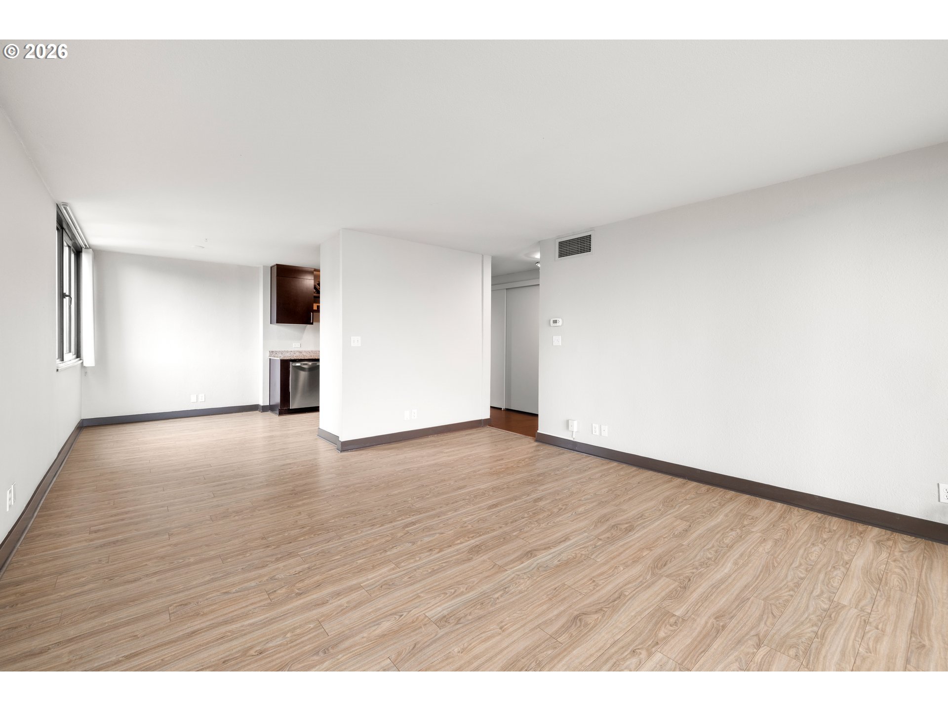 Photo #24: 444615471 Listing: Photo #24