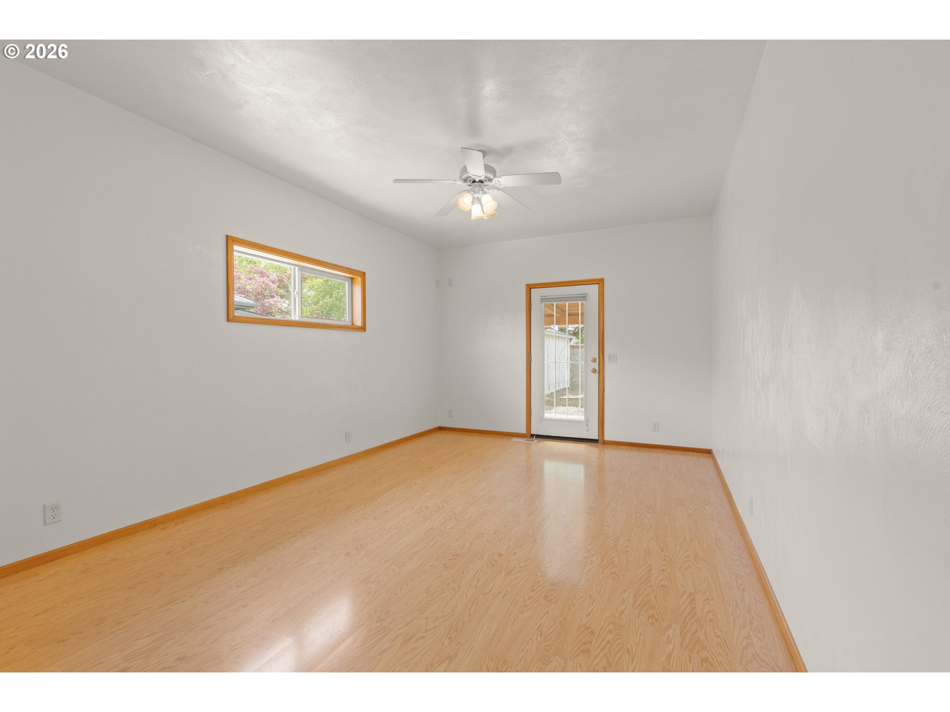 Property photo 10 of 32