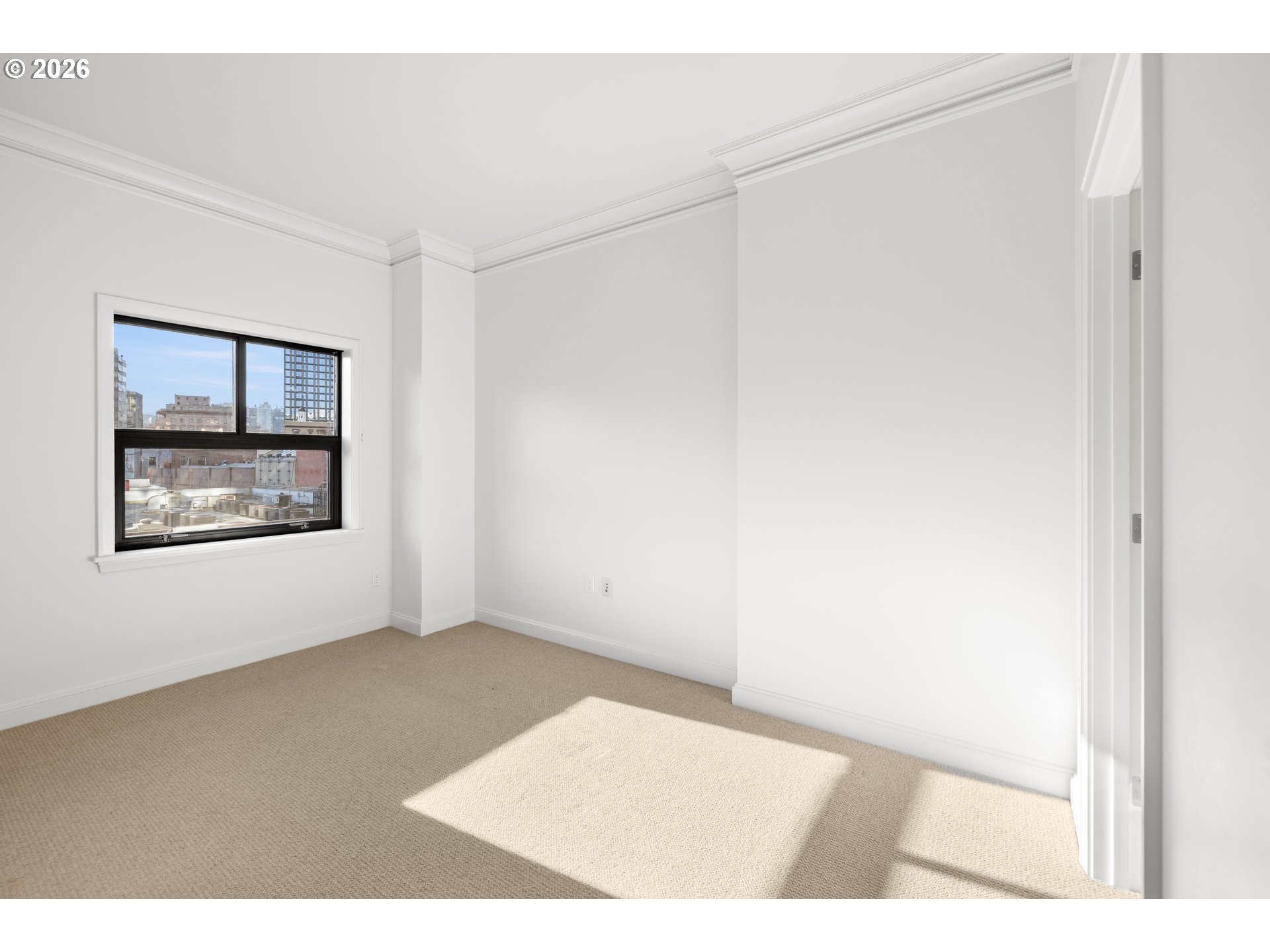 Photo #16: 444868517 Listing: Photo #16