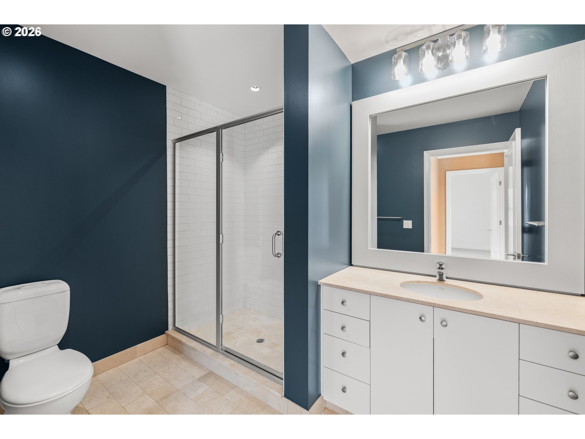 Photo #18: 444868517 Listing: Photo #18