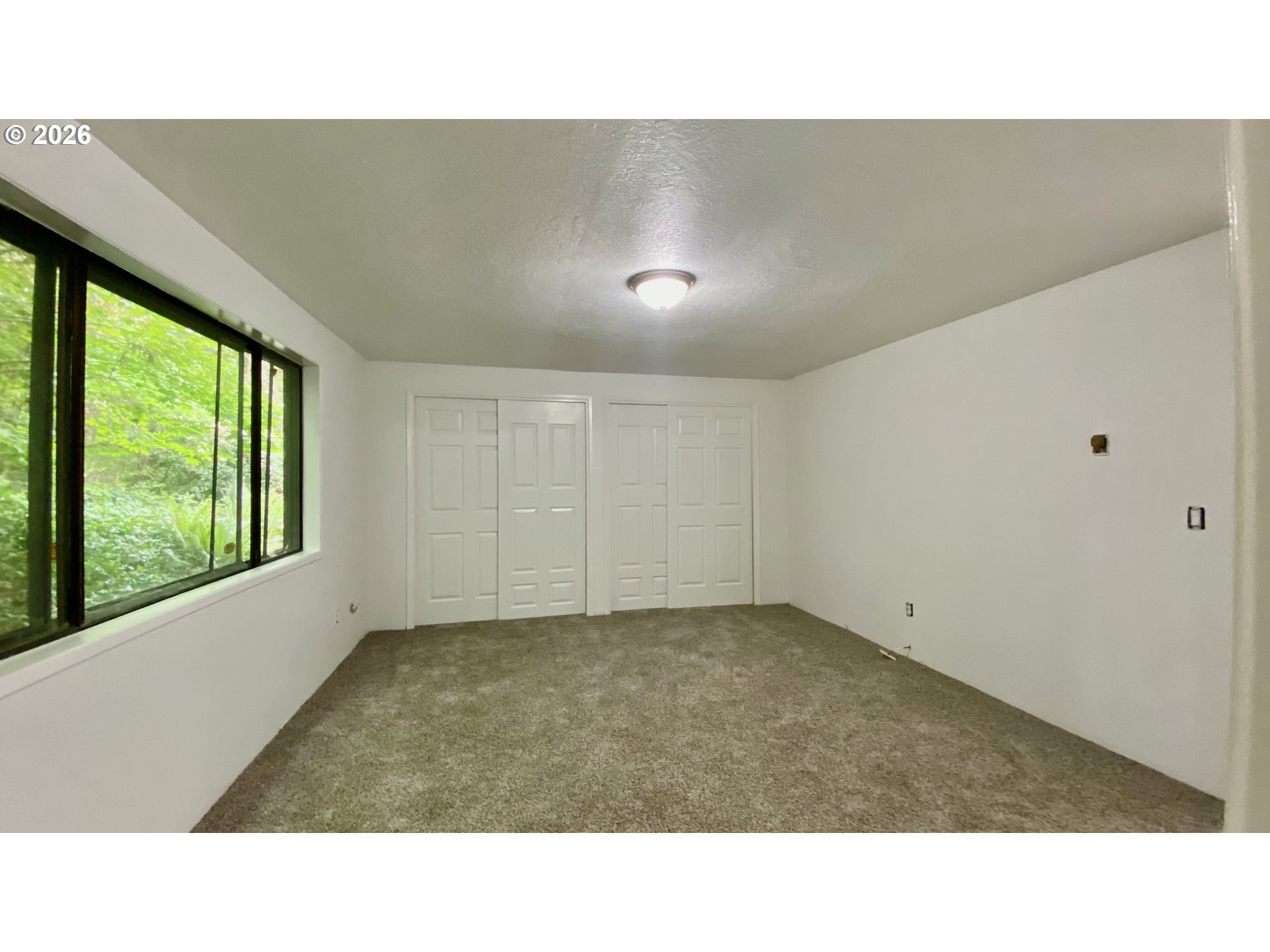 Photo #1: 444902397 Listing: Photo #1